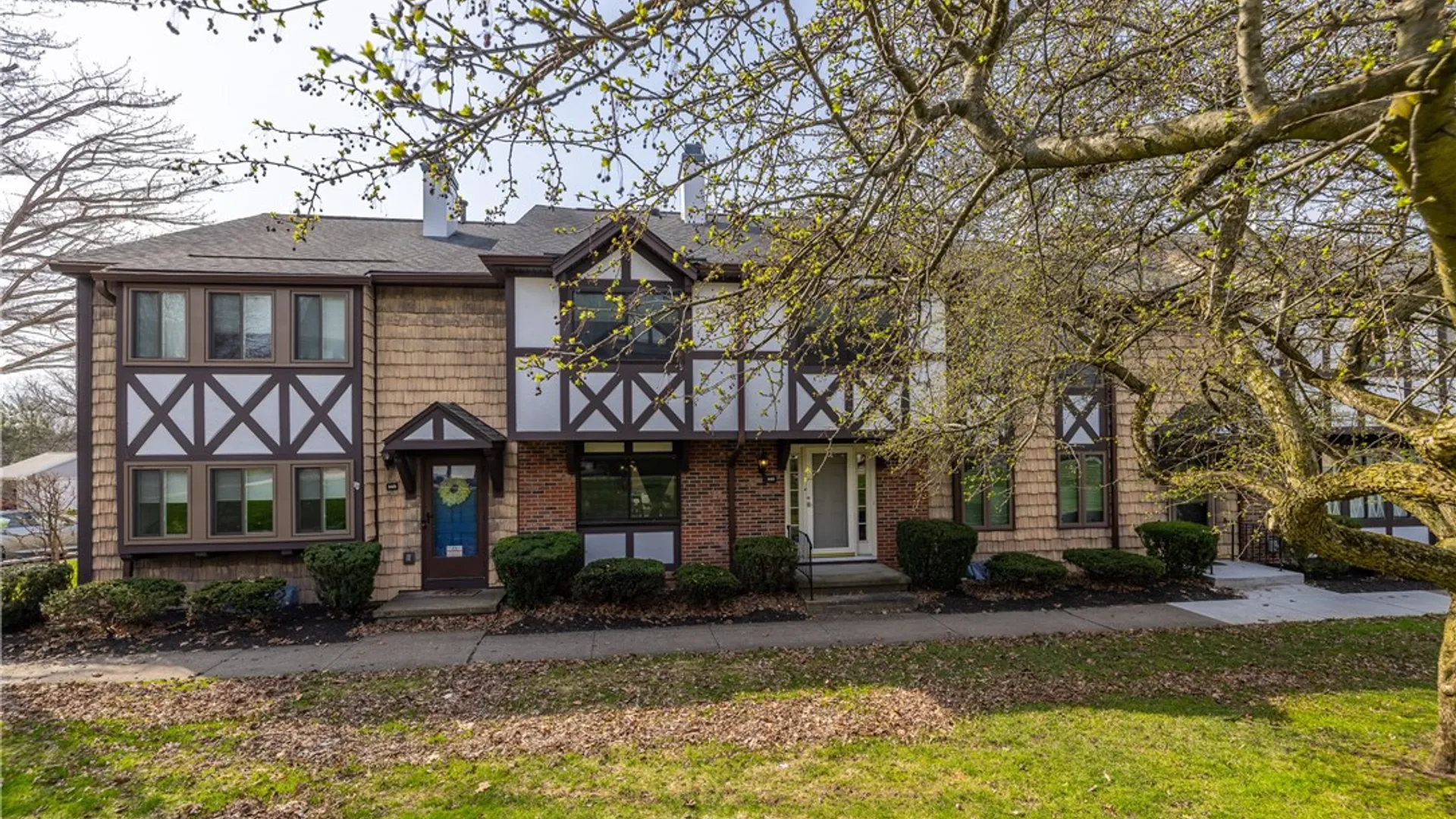 Property at 143 New Wickham Drive, Penfield, NY 14526 2