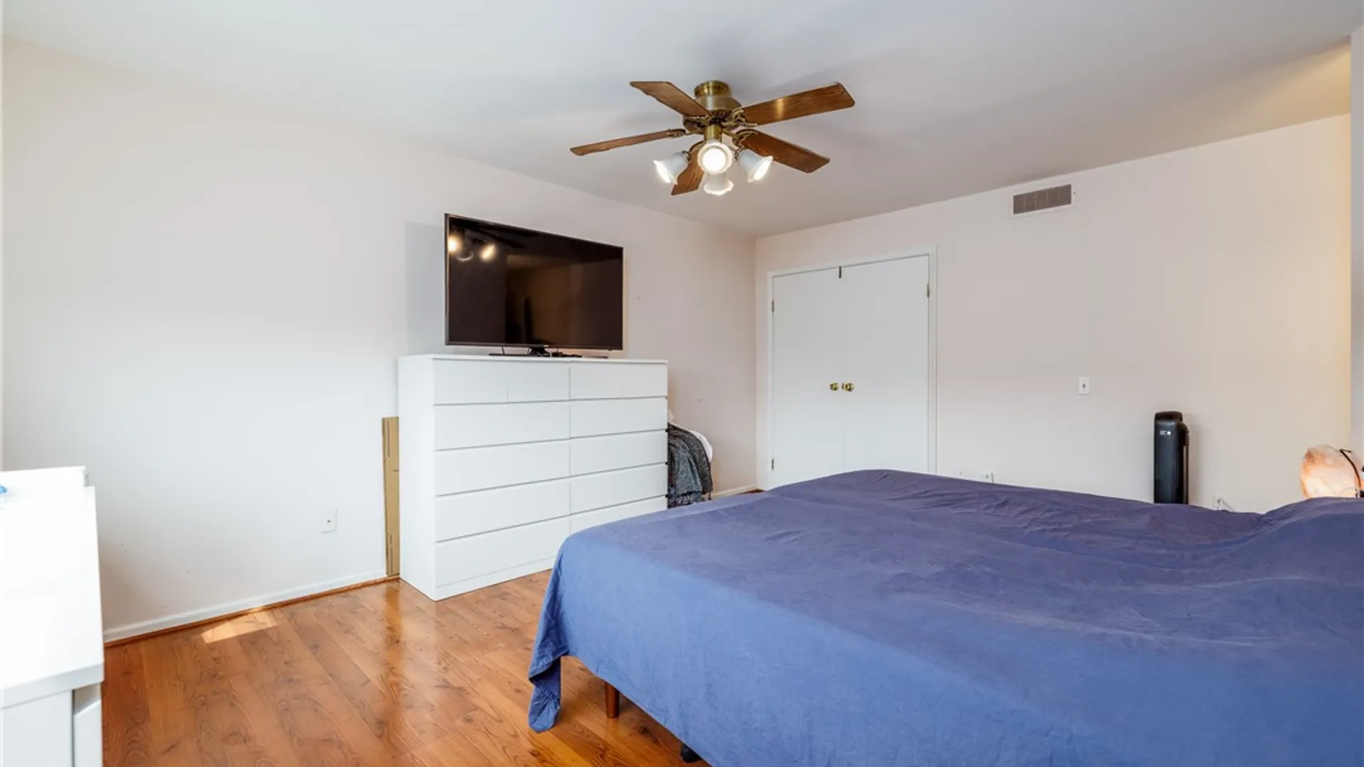 Property at 143 New Wickham Drive, Penfield, NY 14526 37