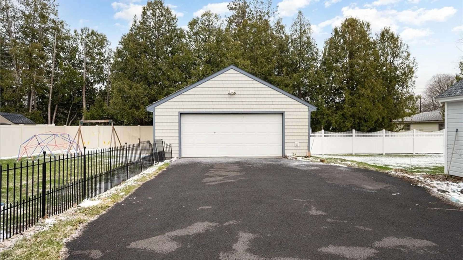 Property at 1308 Bedford Street, Rome, NY 13440 44
