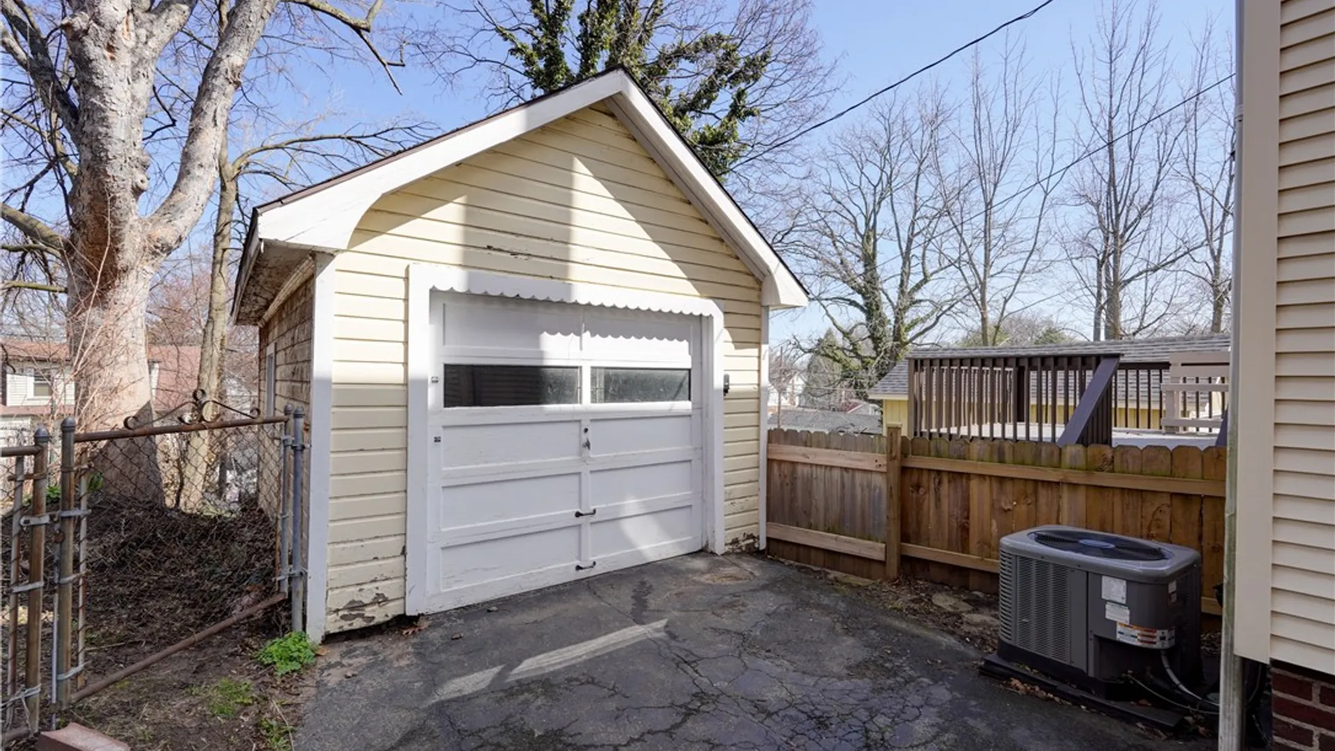 Property at 134 Wyndham Road, Rochester, NY 14612 26