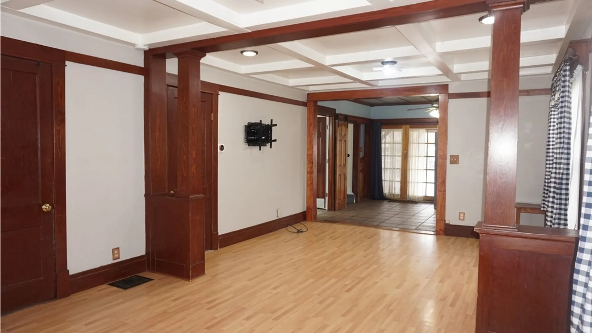 Property at 4835 Harlem Road, Amherst, NY 14226 10