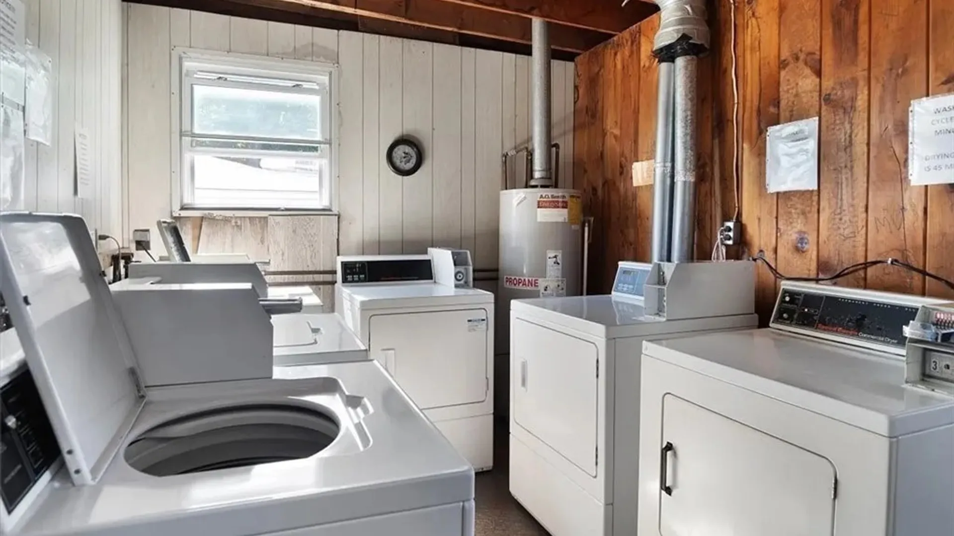 Property at 7945 Lake Rd, Sodus, NY 14555 3