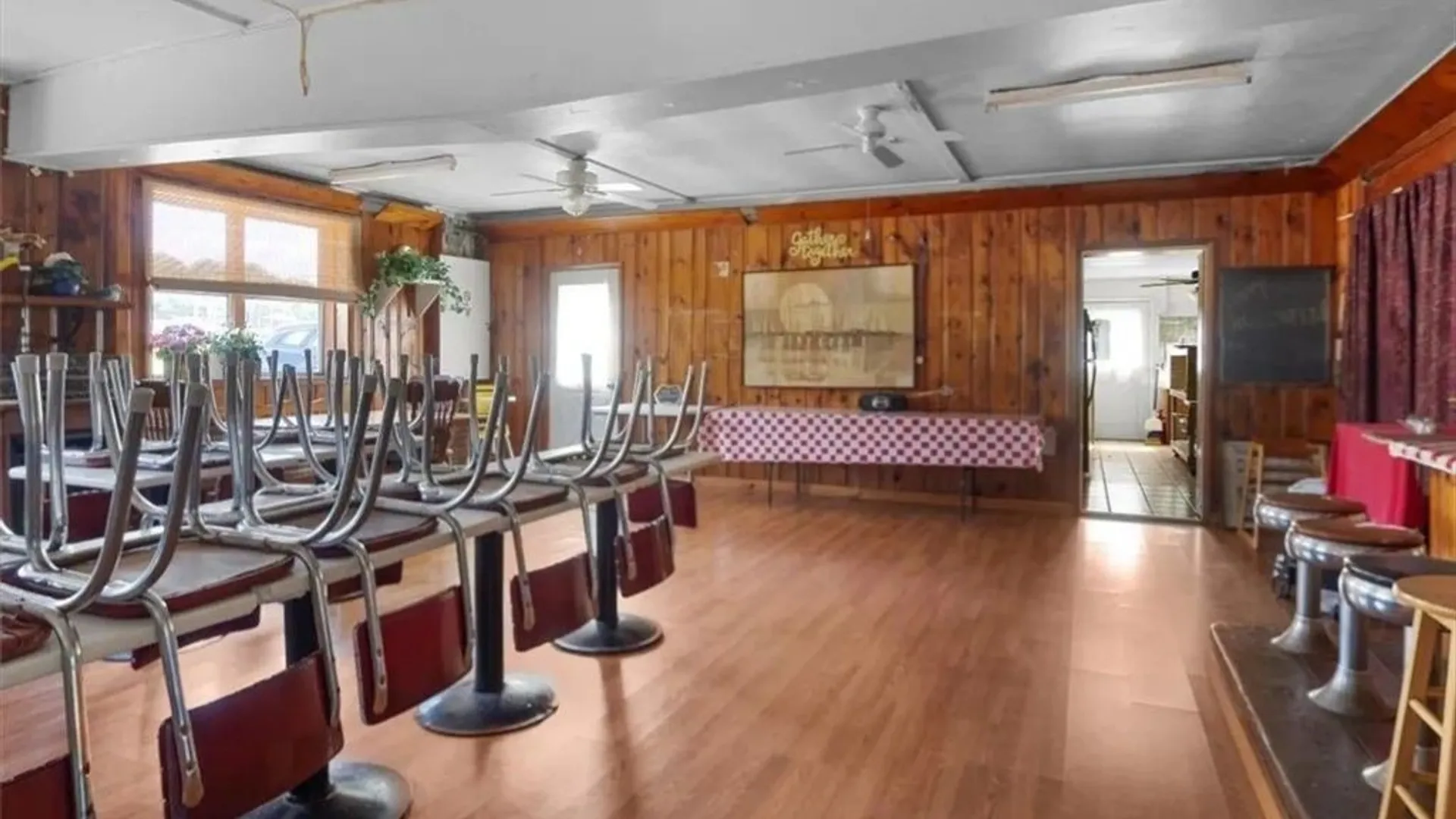 Property at 7945 Lake Rd, Sodus, NY 14555 5