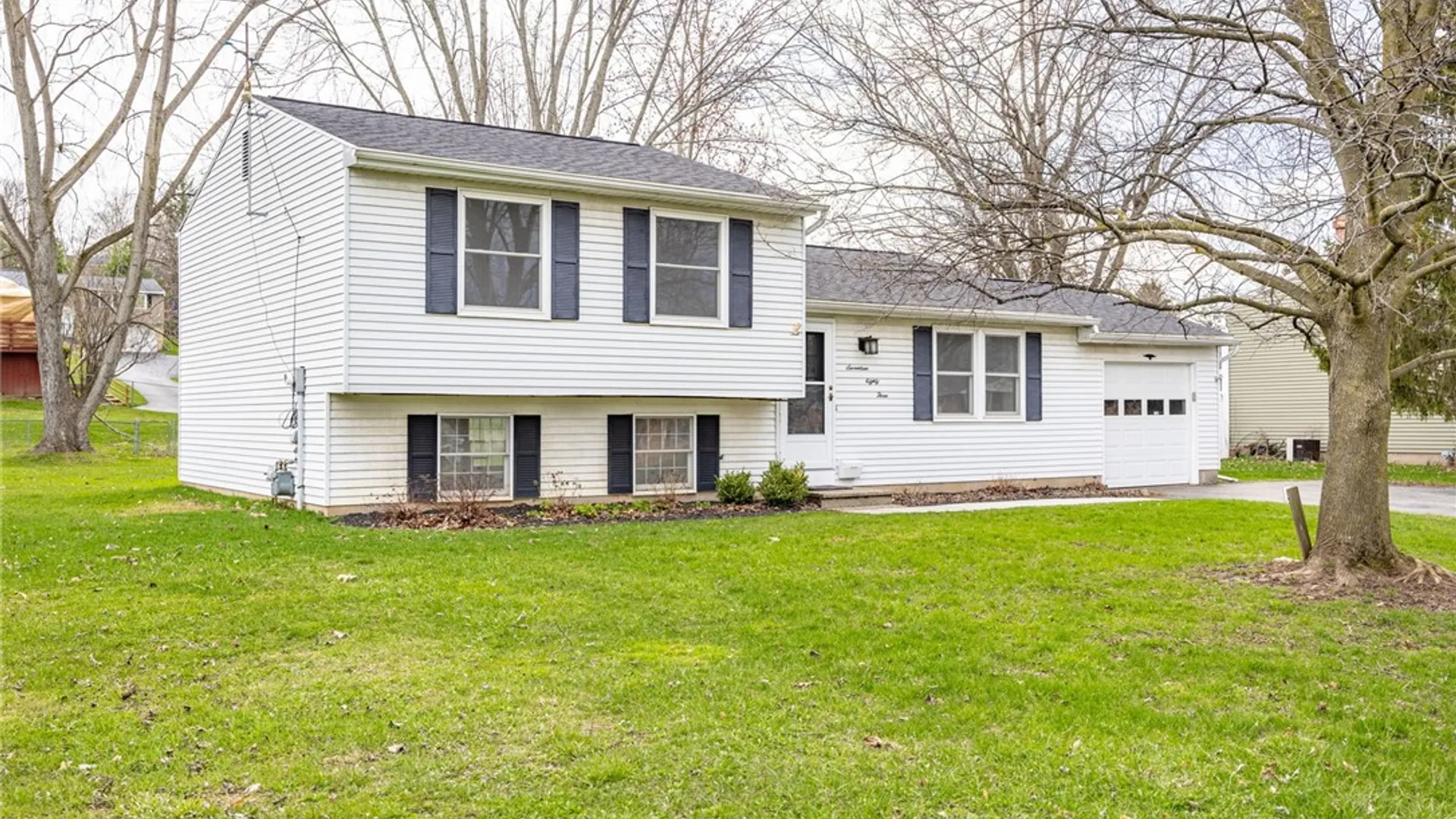 Property at 1783 Erie Station Road, Henrietta, NY 14467 32
