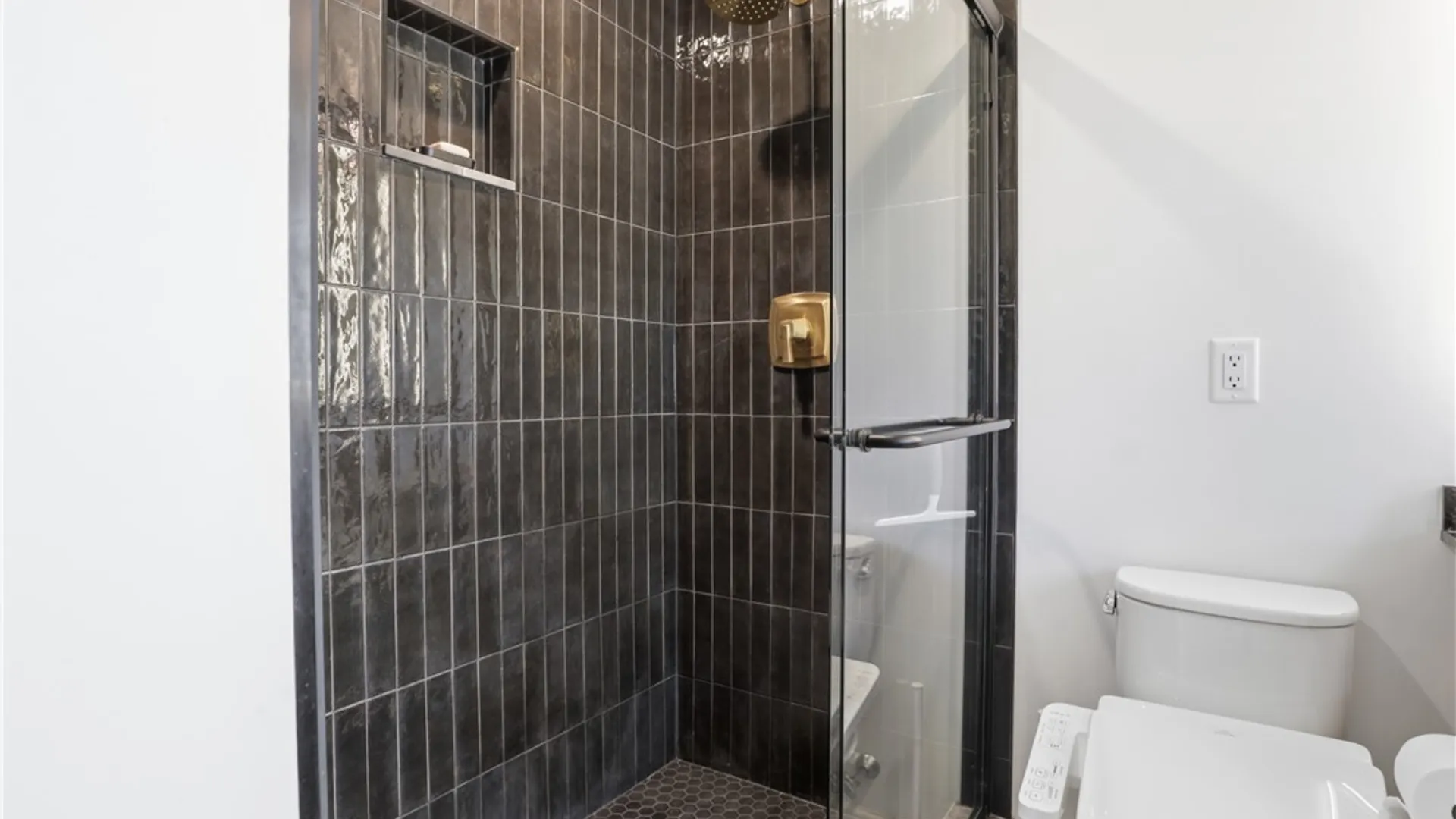 Property at 237 Rachel Vincent, Buffalo, NY 14216 23