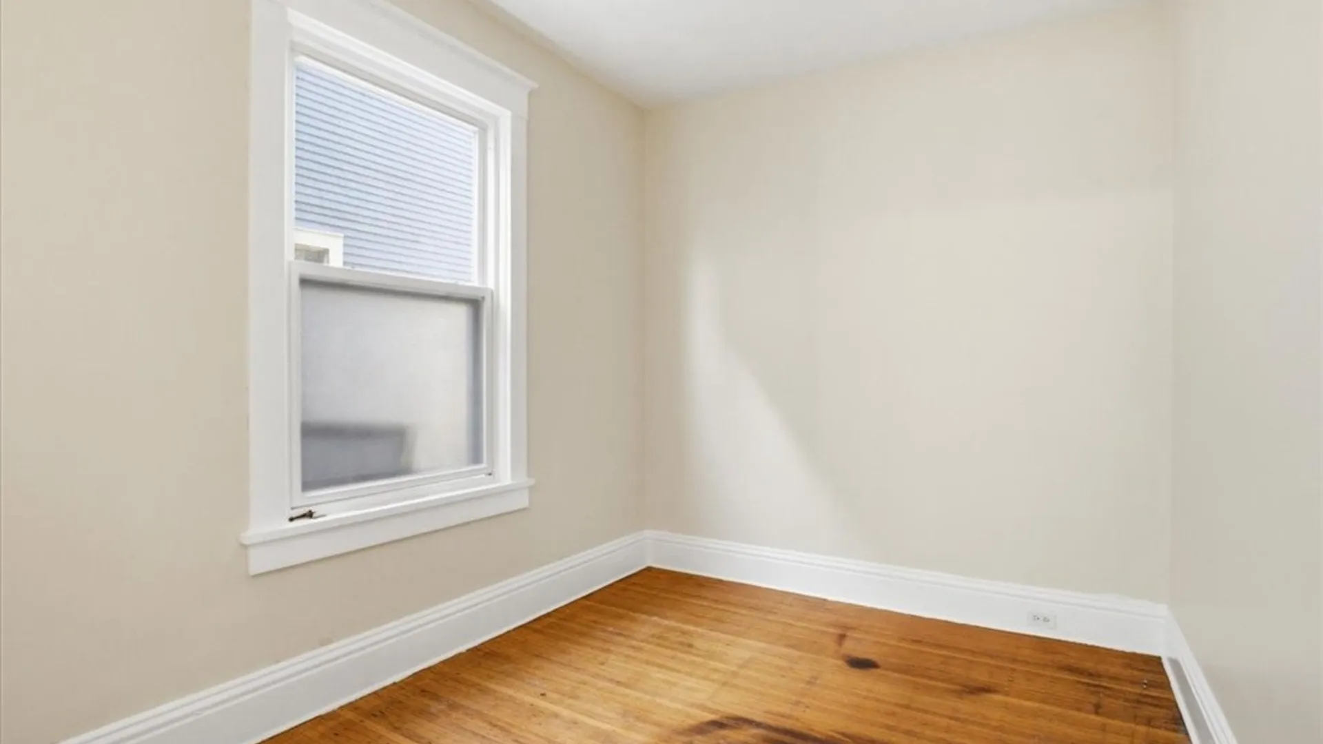 Property at 940 Lafayette Avenue, Buffalo, NY 14209 12