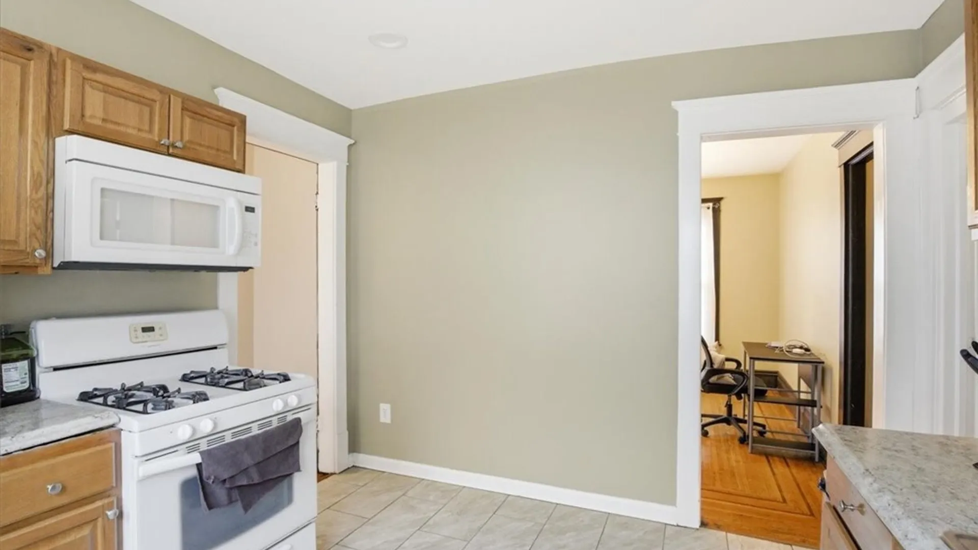 Property at 940 Lafayette Avenue, Buffalo, NY 14209 27