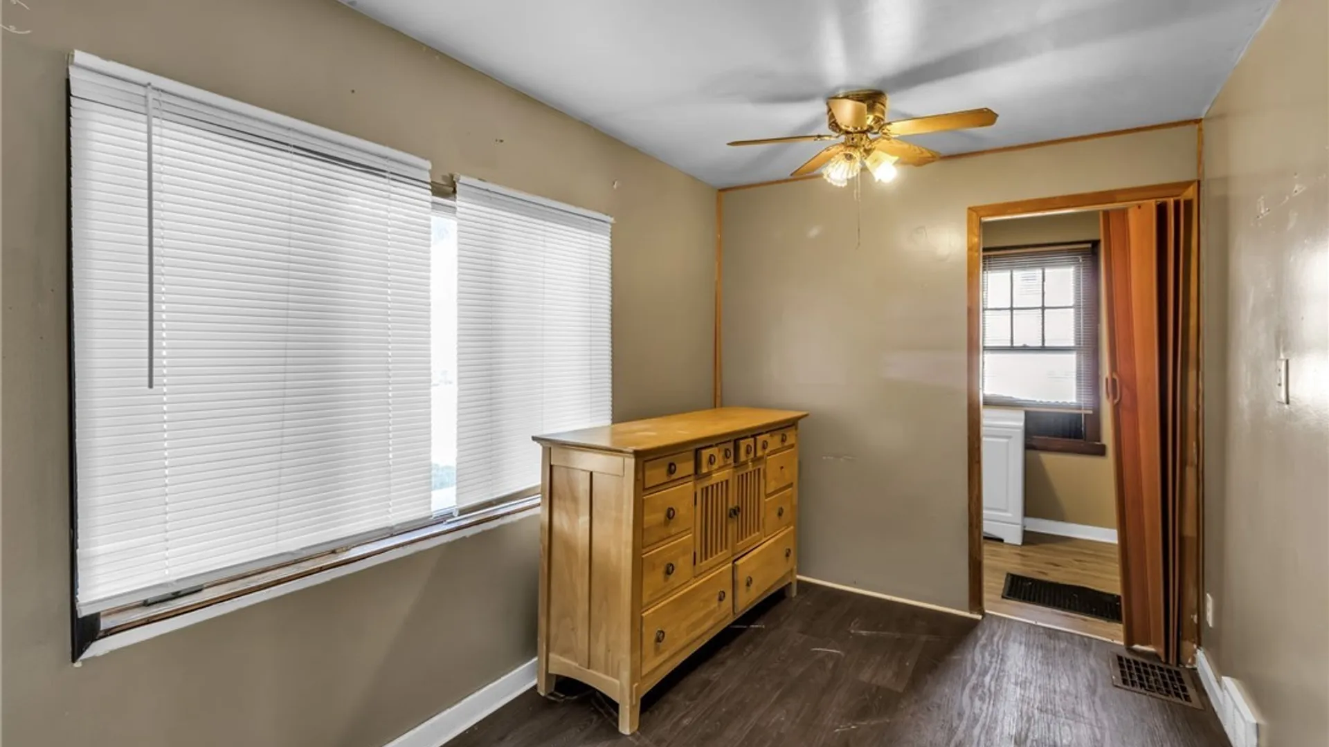 Property at 2143 Niagara Street, Buffalo, NY 14207 11