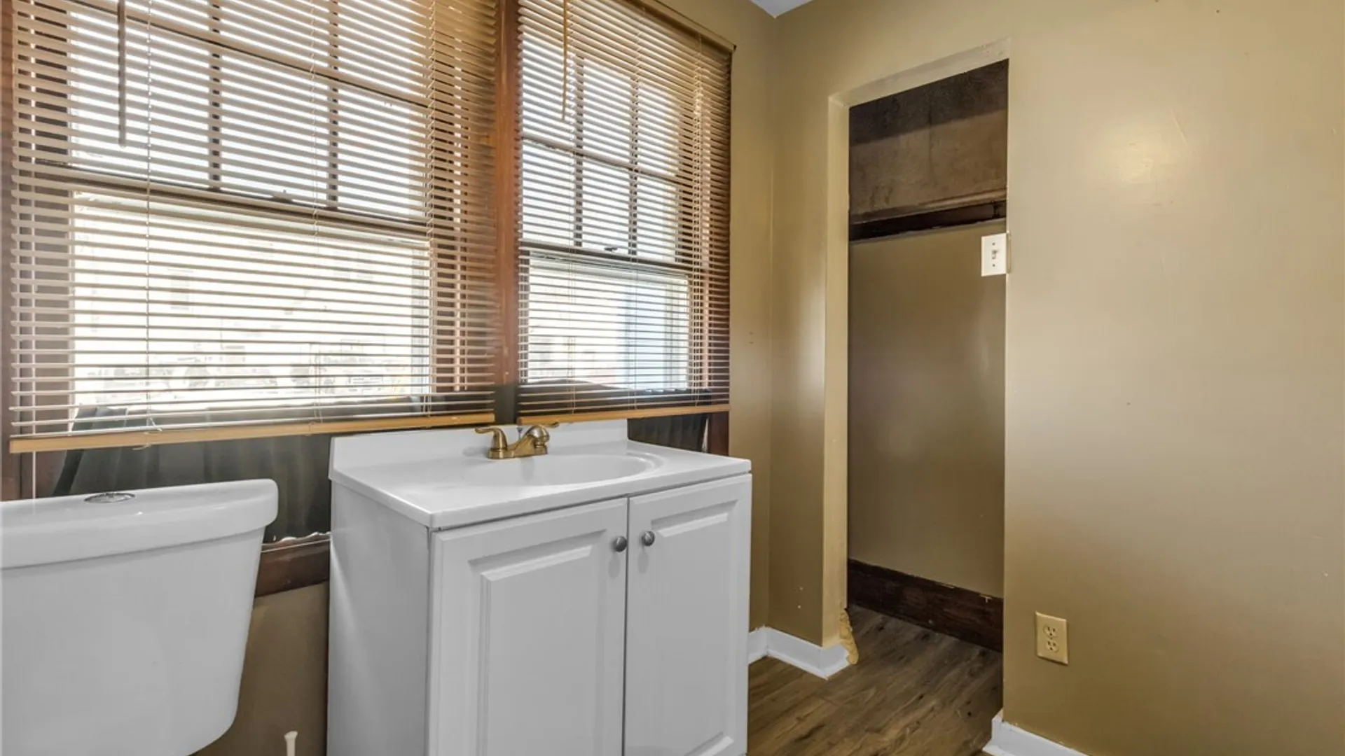 Property at 2143 Niagara Street, Buffalo, NY 14207 13