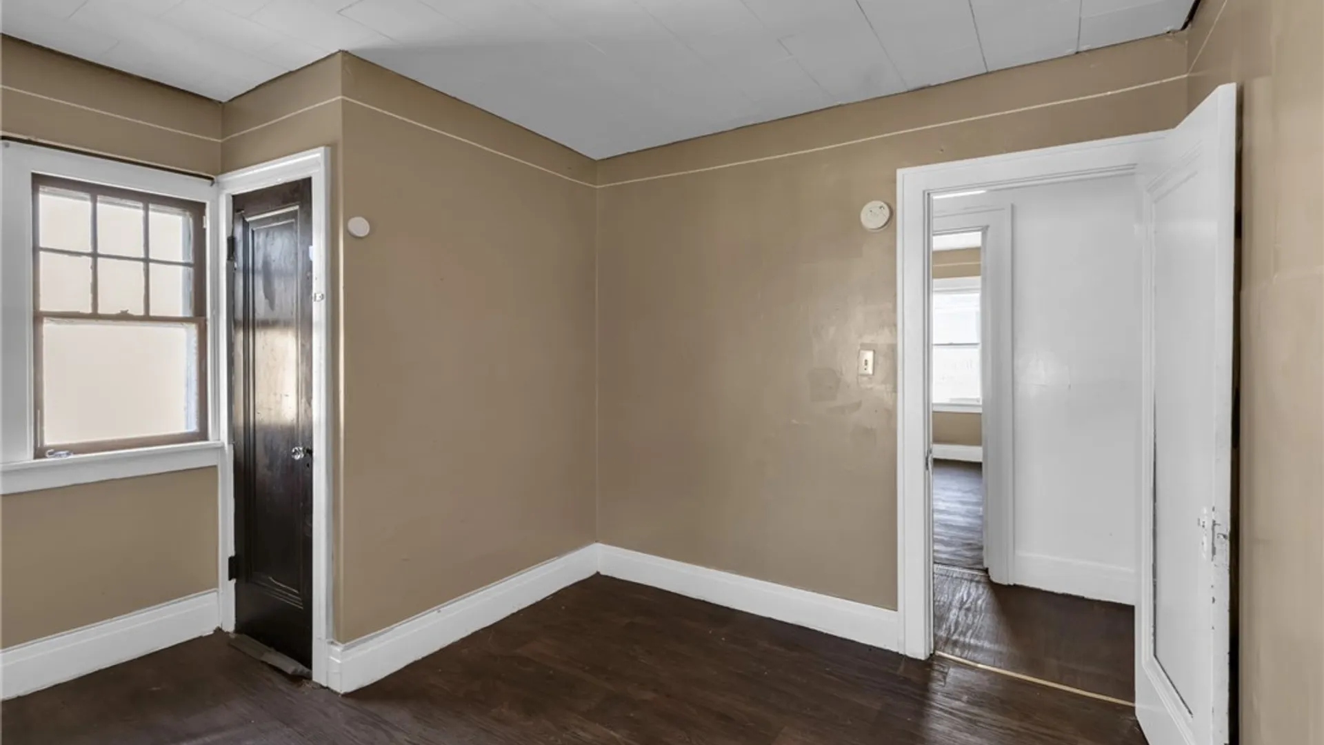 Property at 2143 Niagara Street, Buffalo, NY 14207 18