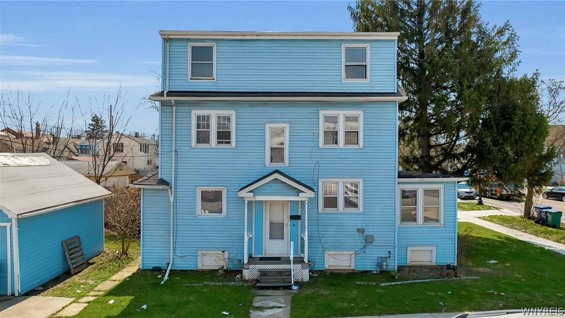 Property at 2143 Niagara Street, Buffalo, NY 14207 2