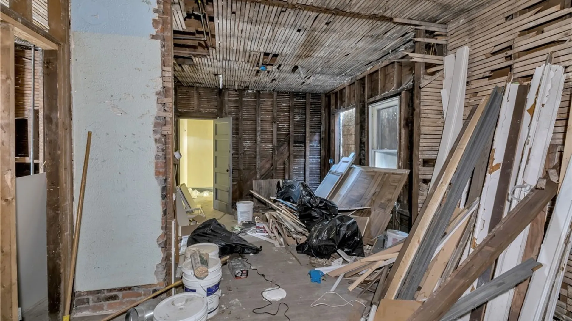 Property at 2143 Niagara Street, Buffalo, NY 14207 29