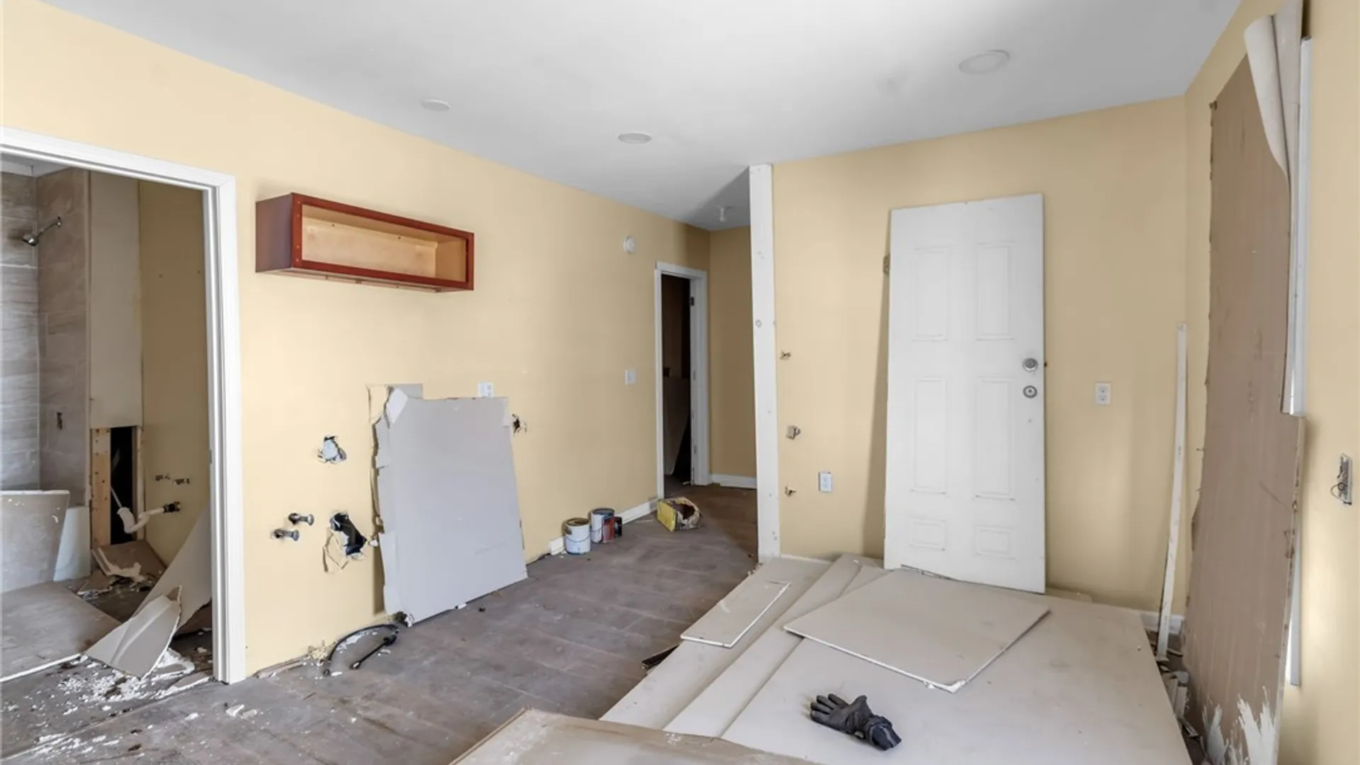 Property at 2143 Niagara Street, Buffalo, NY 14207 34