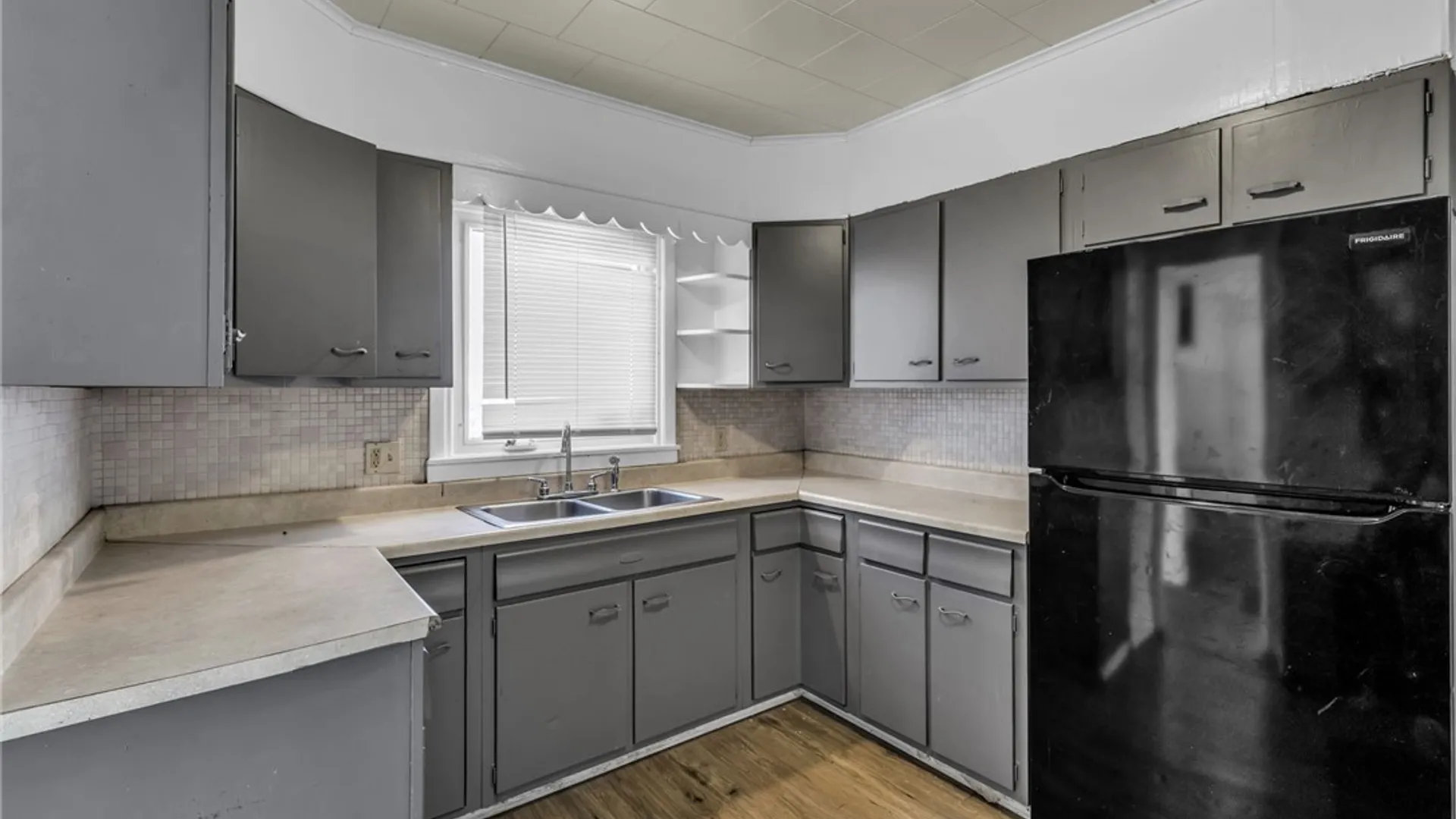 Property at 2143 Niagara Street, Buffalo, NY 14207 5