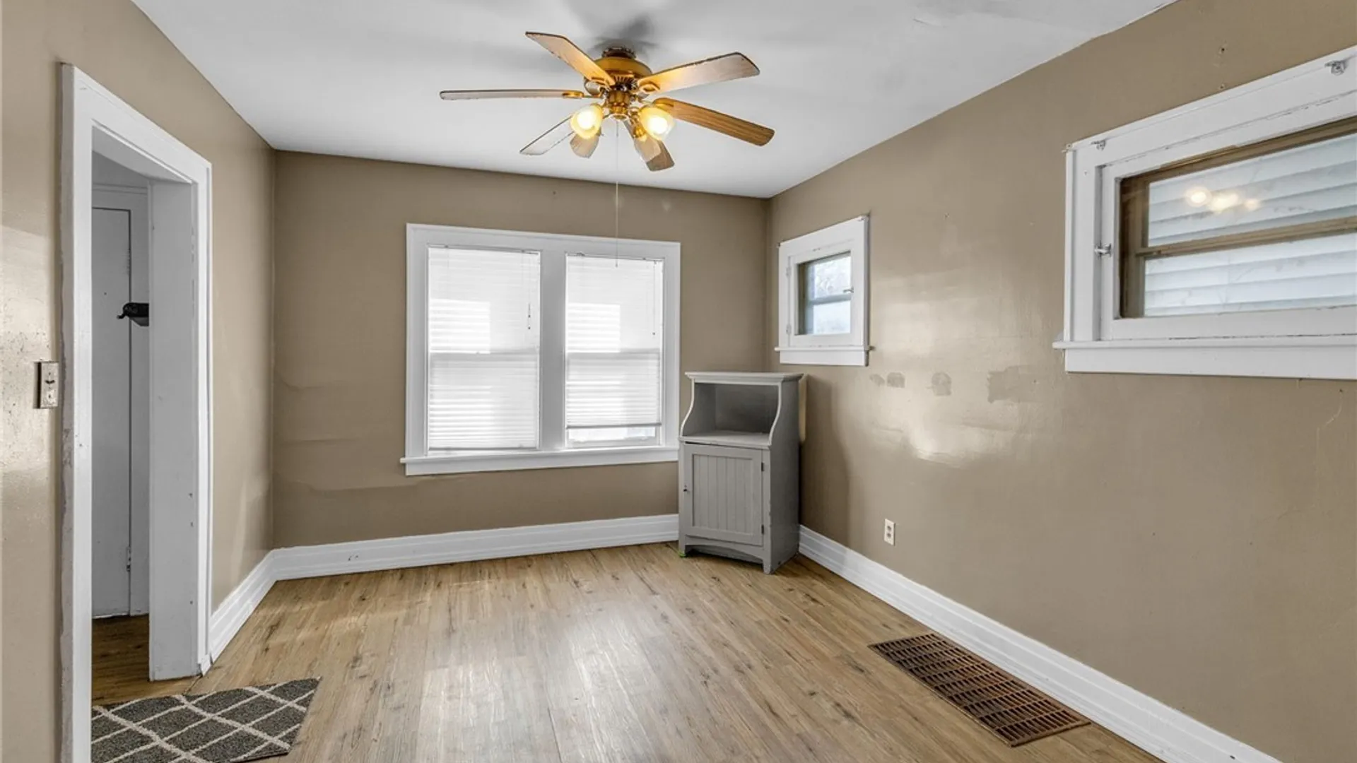 Property at 2143 Niagara Street, Buffalo, NY 14207 9