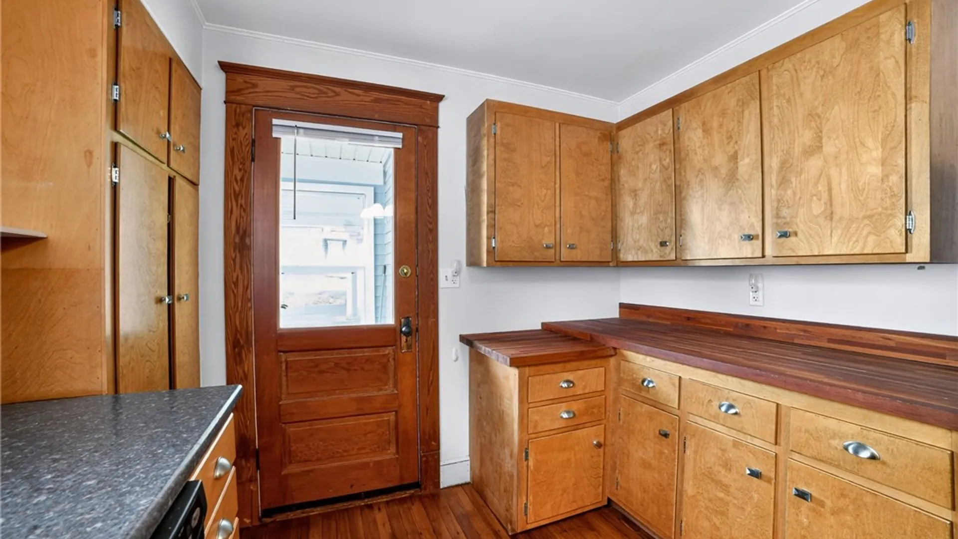 Property at 5 Walnut Street, Oneonta, NY 13820 10