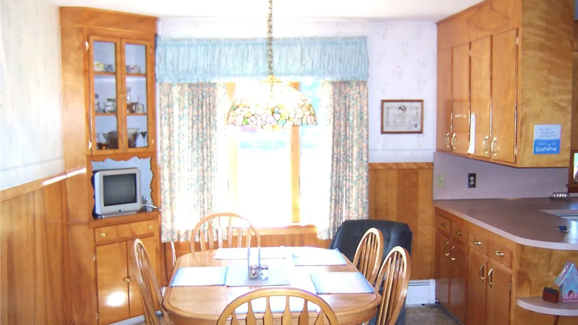 Property at 4 Meadowbrook Drive, Albion, NY 14411 4
