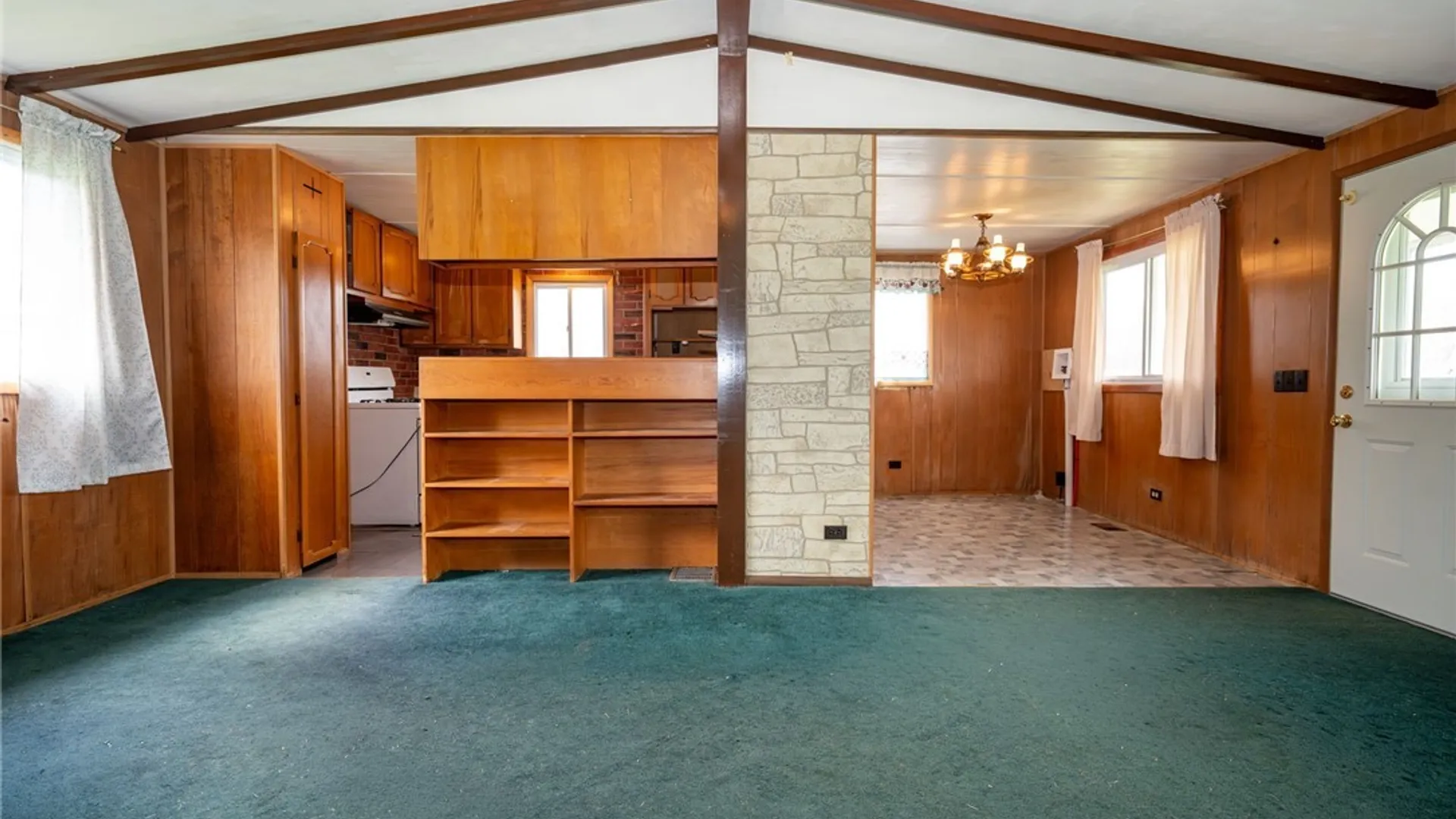 Property at 11315 Farmingdale Road, Sheridan, NY 14048 10