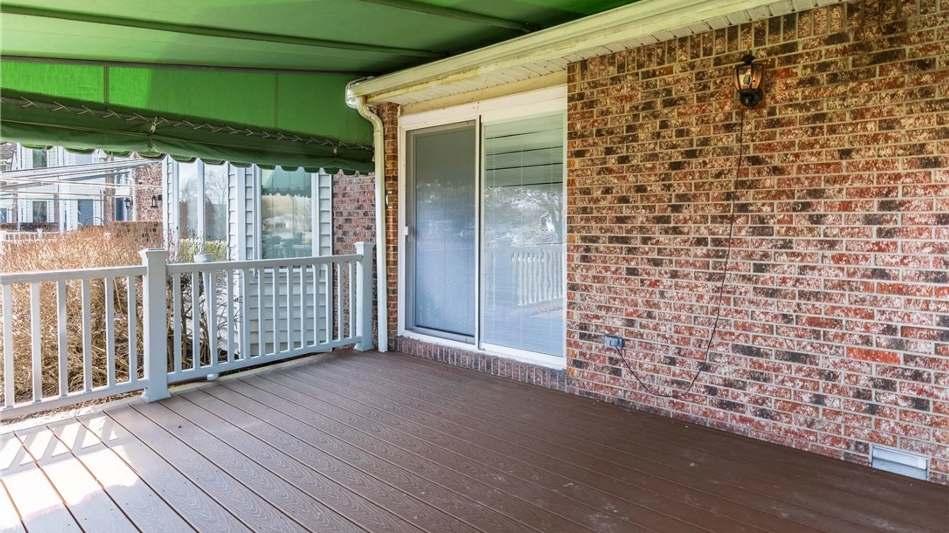 Property at 56 Niagara Shore Drive, Tonawanda, NY 14150 17
