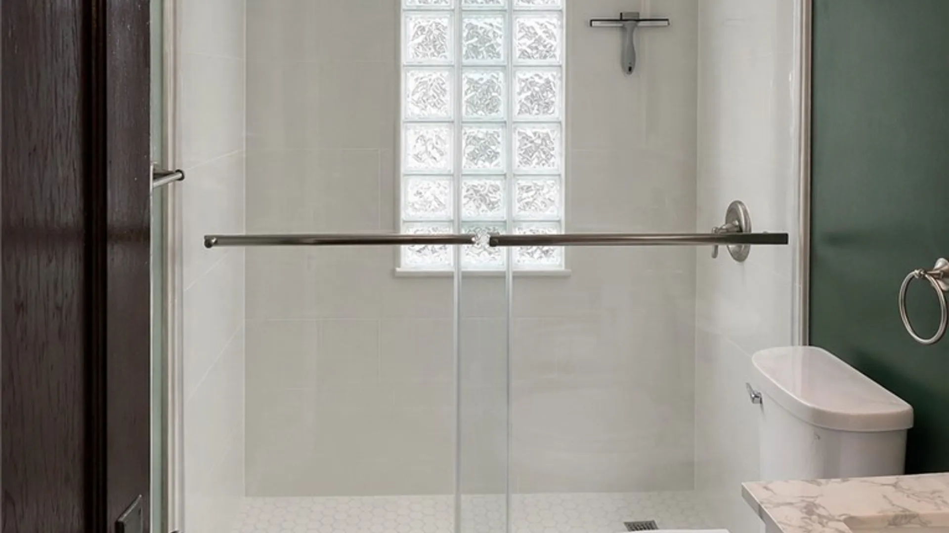 Property at 115 Claremont Avenue, Buffalo, NY 14222 10