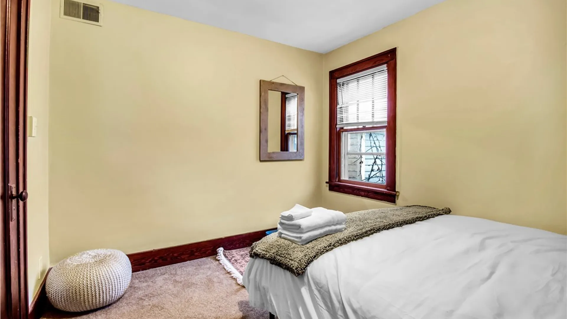 Property at 115 Claremont Avenue, Buffalo, NY 14222 15