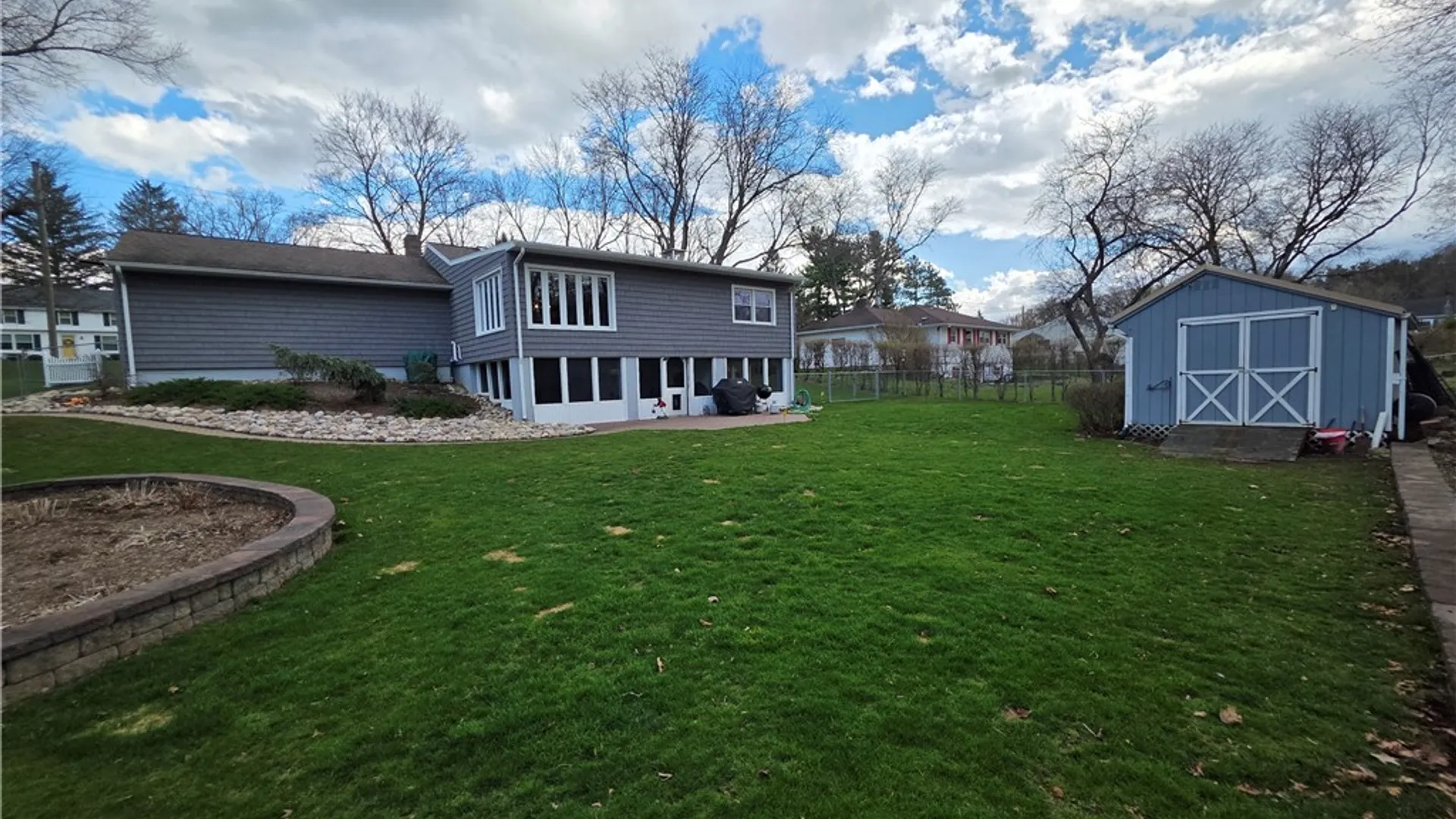 Property at 7 Locust Street, Bath, NY 14810 6