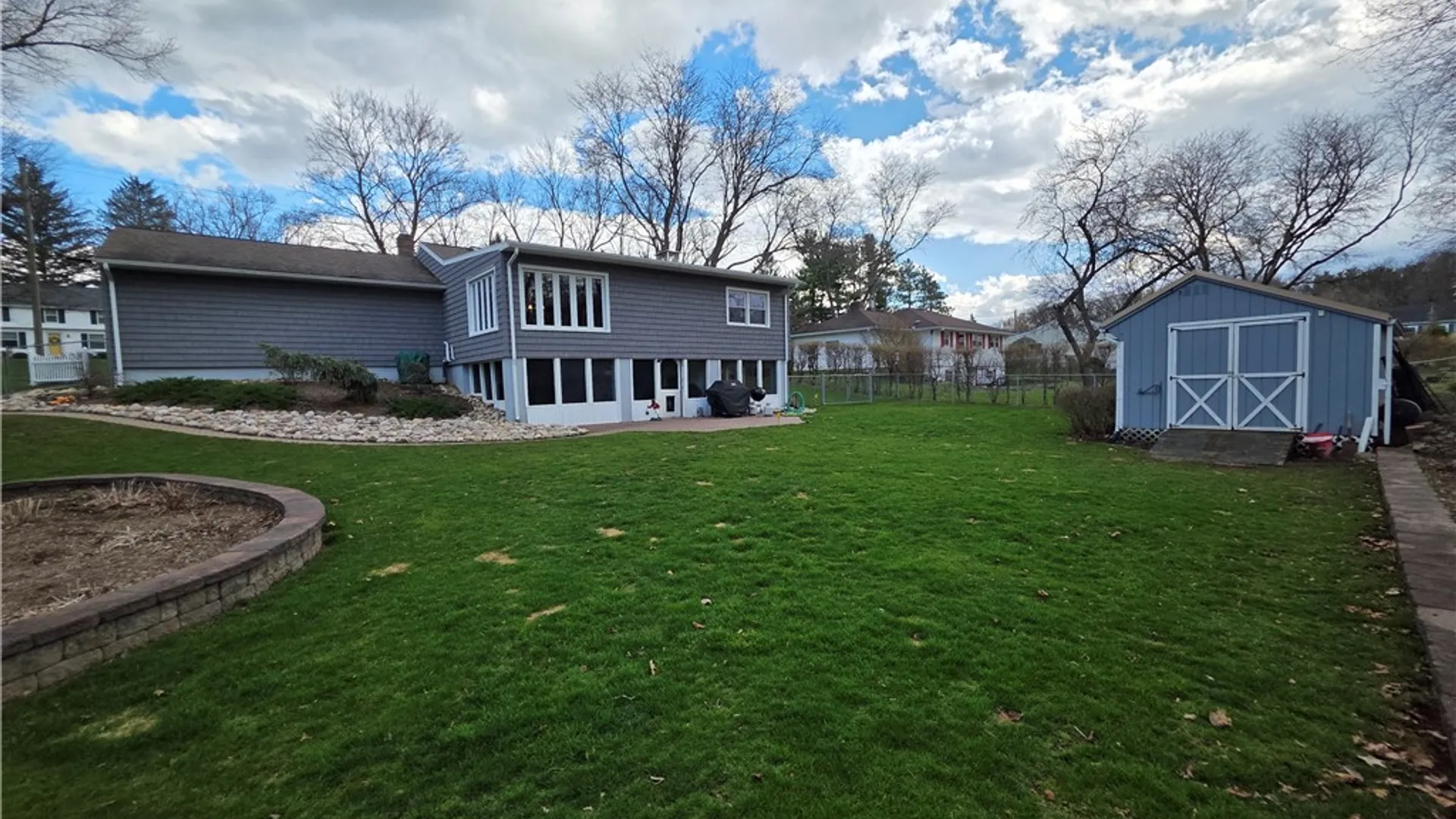 Property at 7 Locust Street, Bath, NY 14810 7