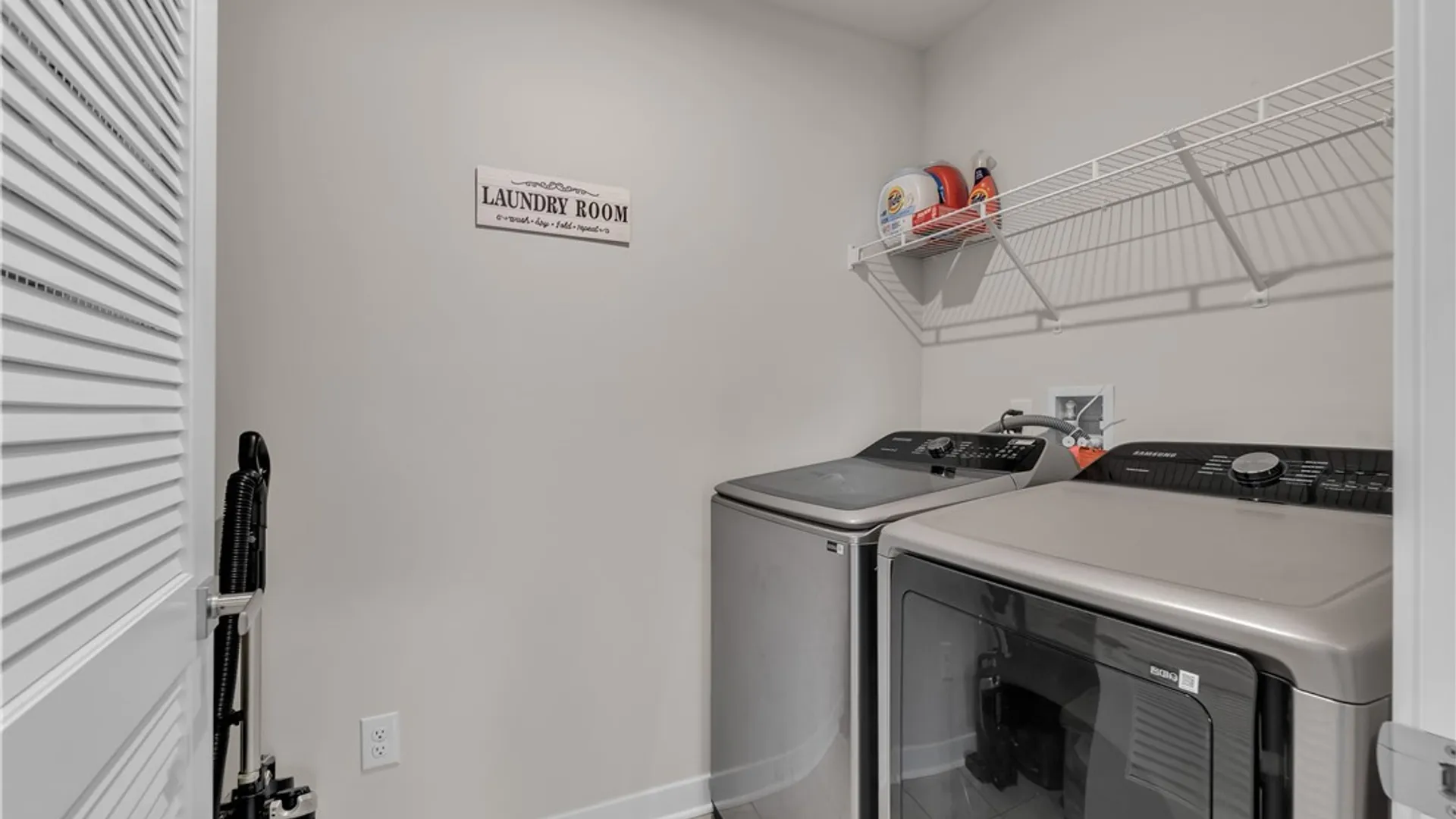 Property at 205 Sierra Drive, Amherst, NY 14228 36