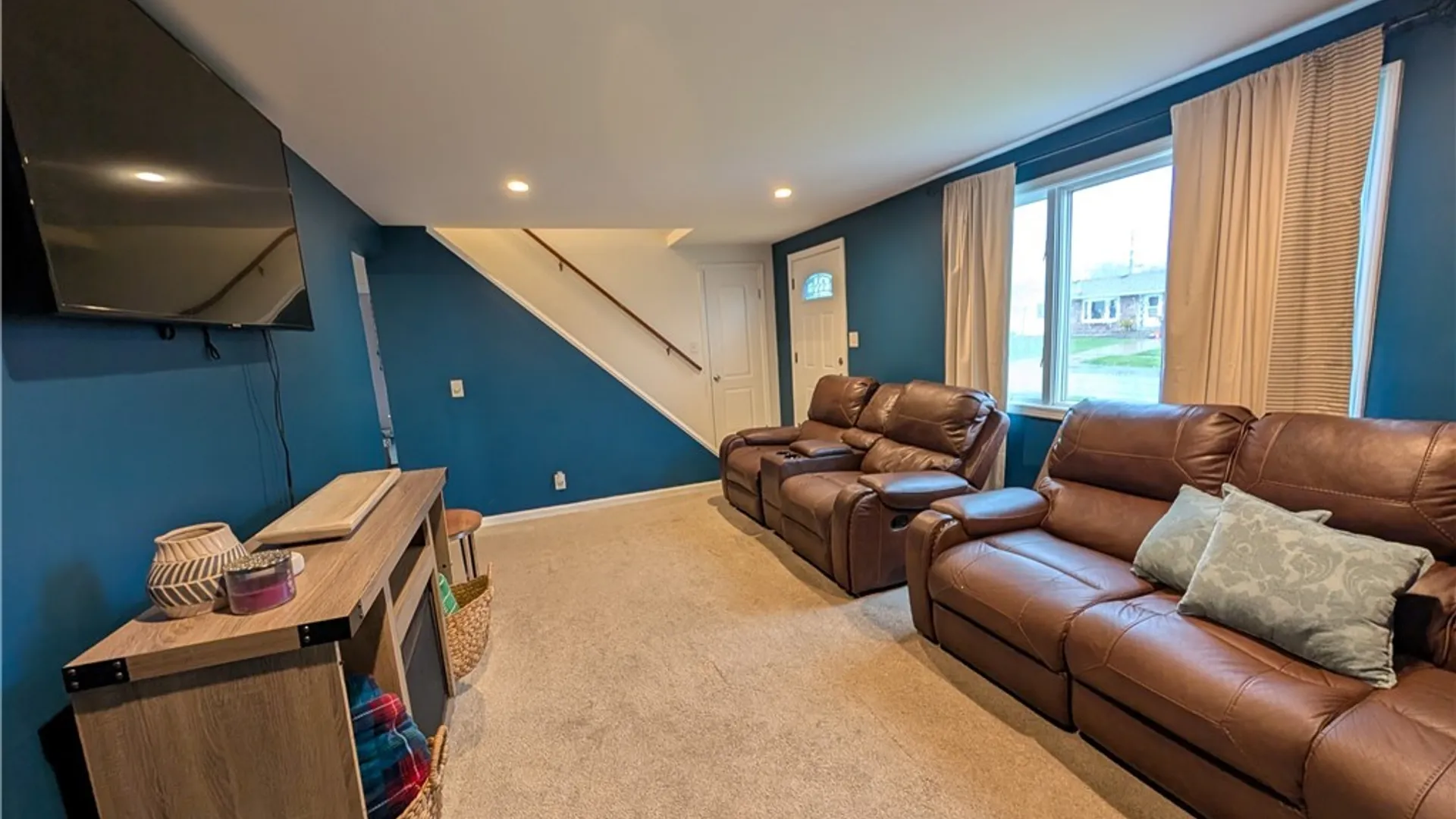 Property at 63 Saint Boniface Road, Cheektowaga, NY 14225 12