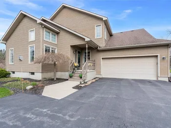 24 Willowbrook Drive, Owasco, NY 13021