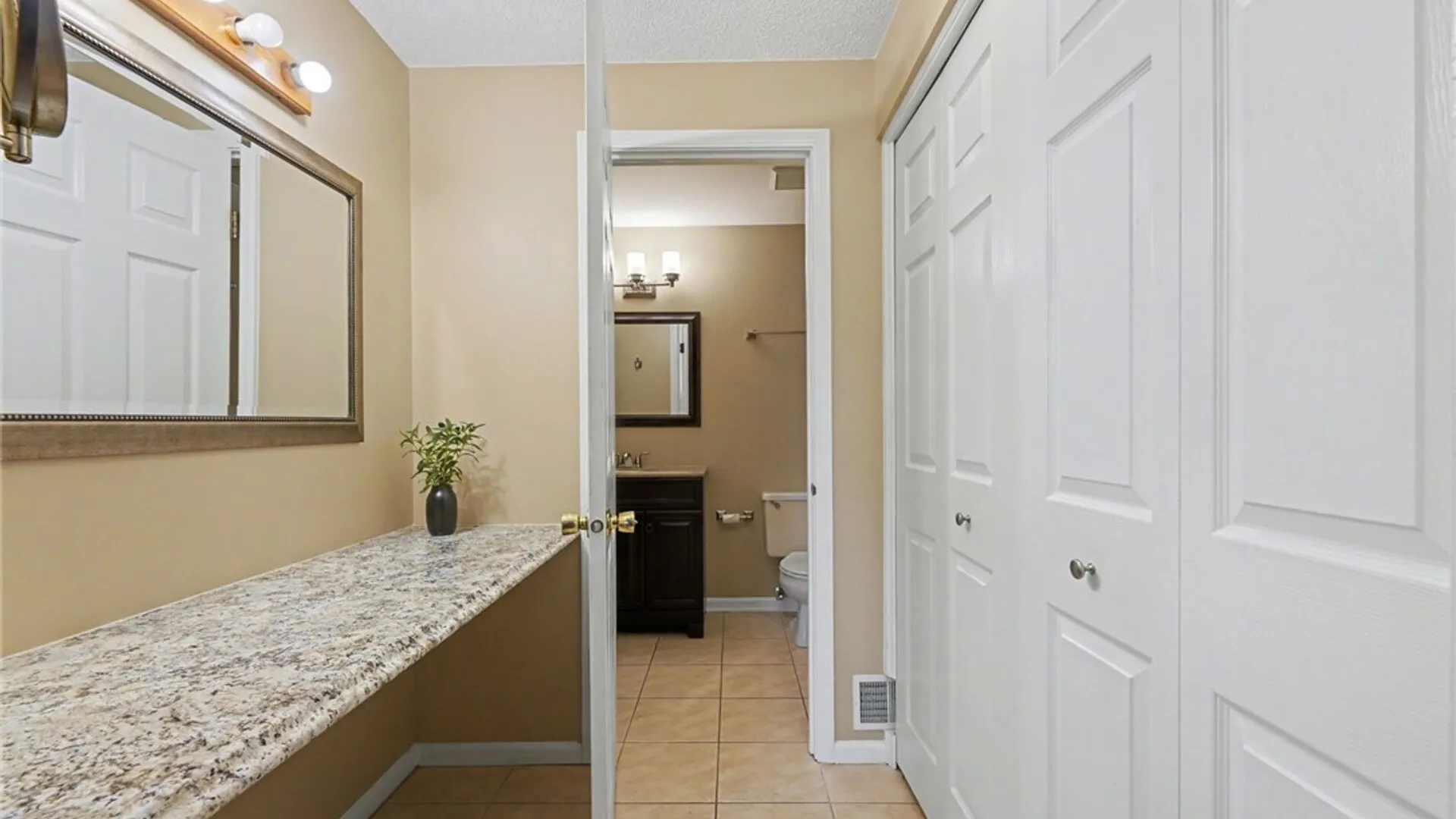 Property at 32 Hill Drive, West Seneca, NY 14224 31