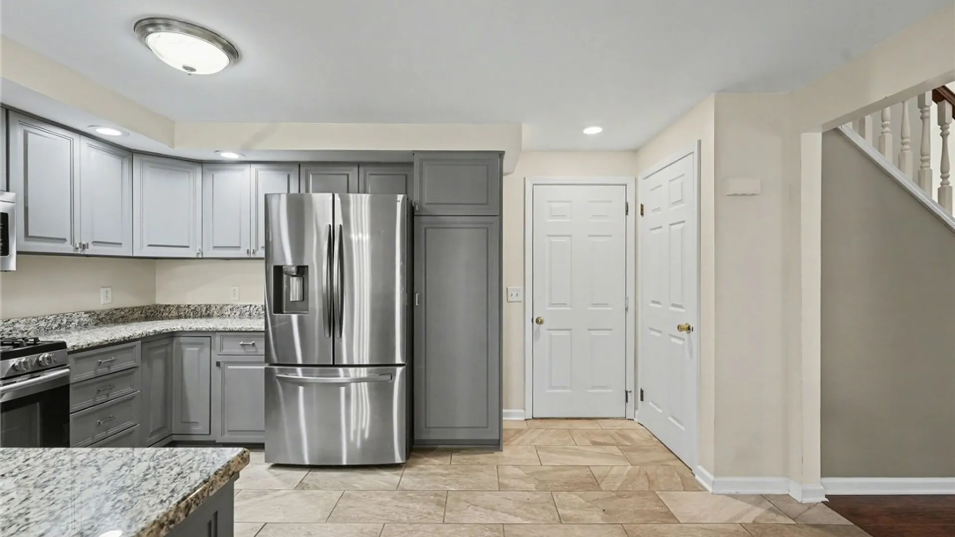 Property at 32 Hill Drive, West Seneca, NY 14224 5