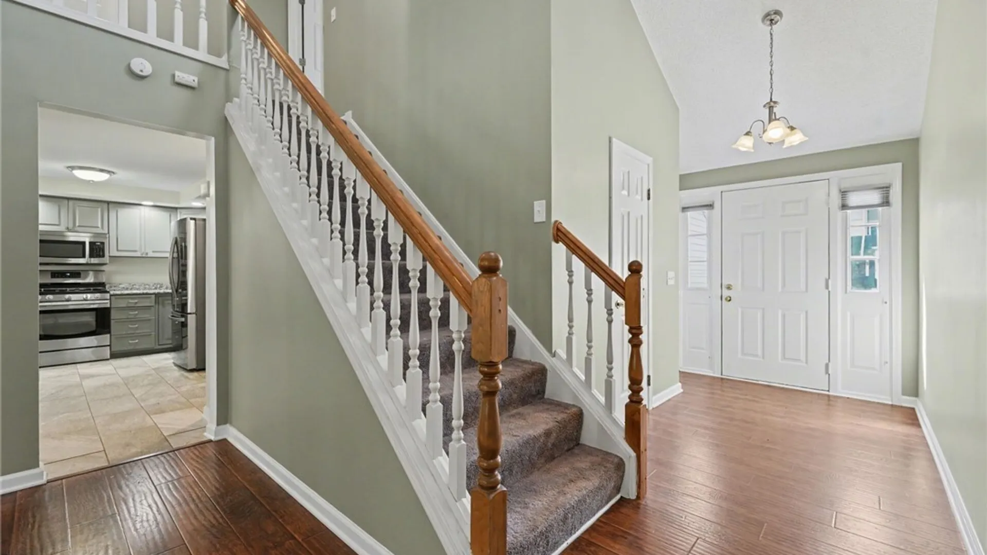 Property at 32 Hill Drive, West Seneca, NY 14224 6