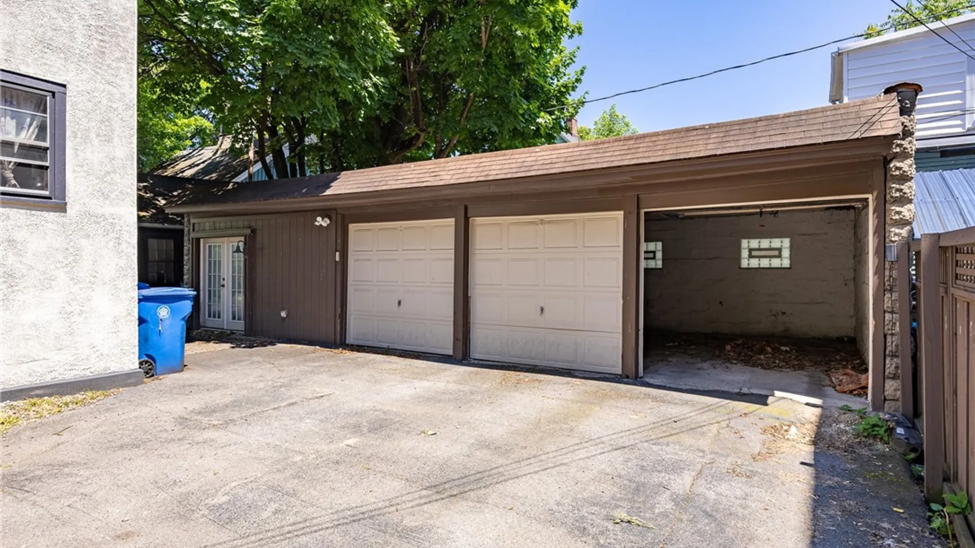 Property at 260 Oxford Street, Rochester, NY 14607 2