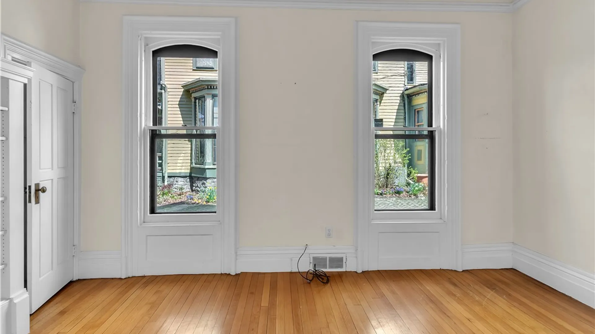 Property at 41 Irving Place, Buffalo, NY 14201 13