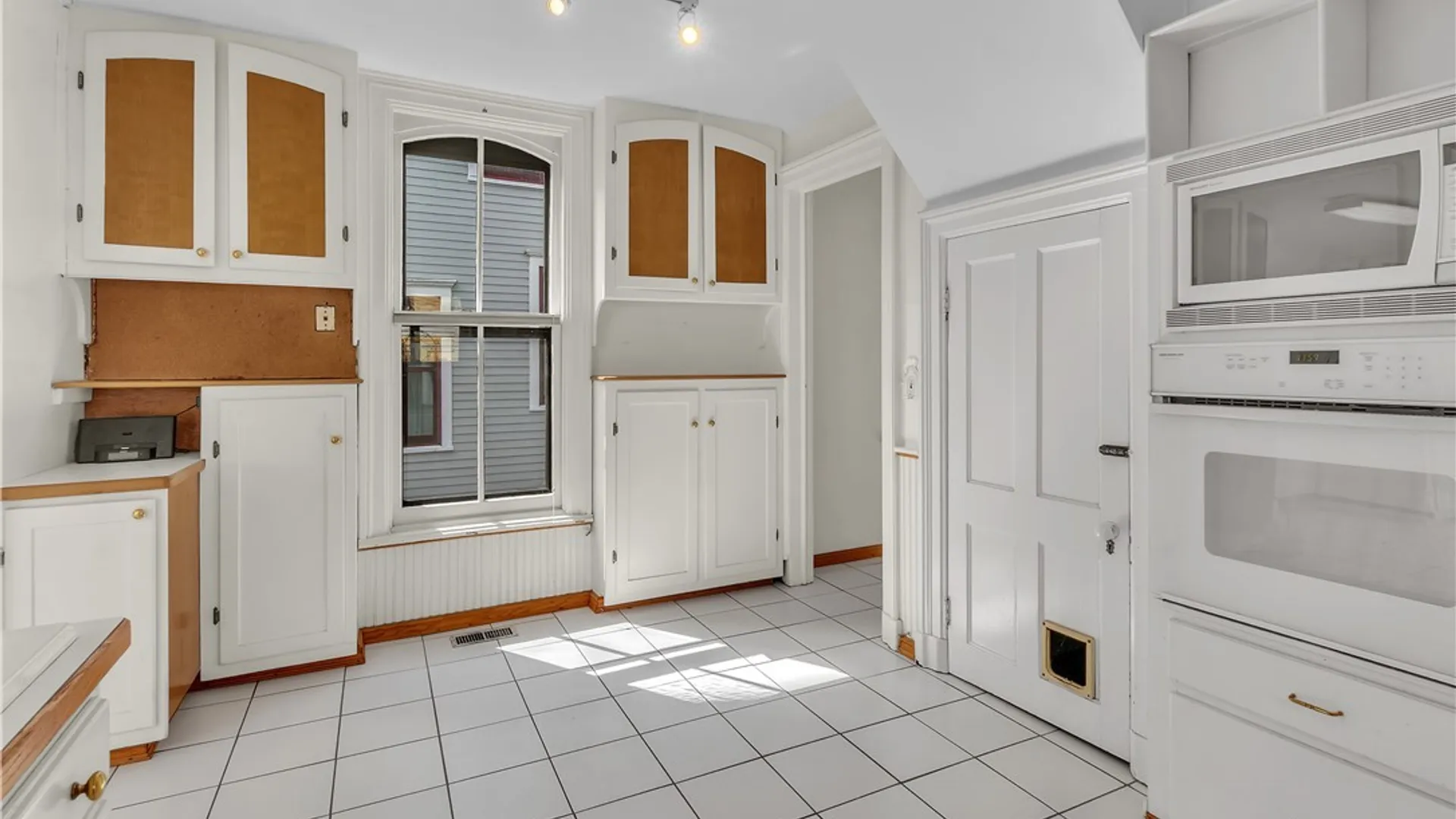 Property at 41 Irving Place, Buffalo, NY 14201 22