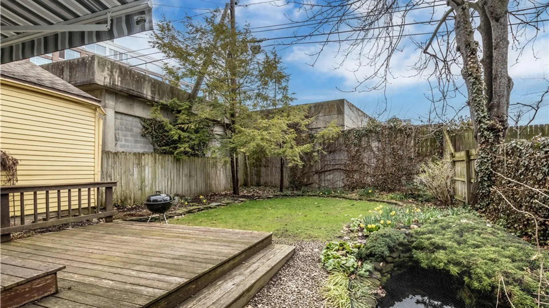 Property at 41 Irving Place, Buffalo, NY 14201 41