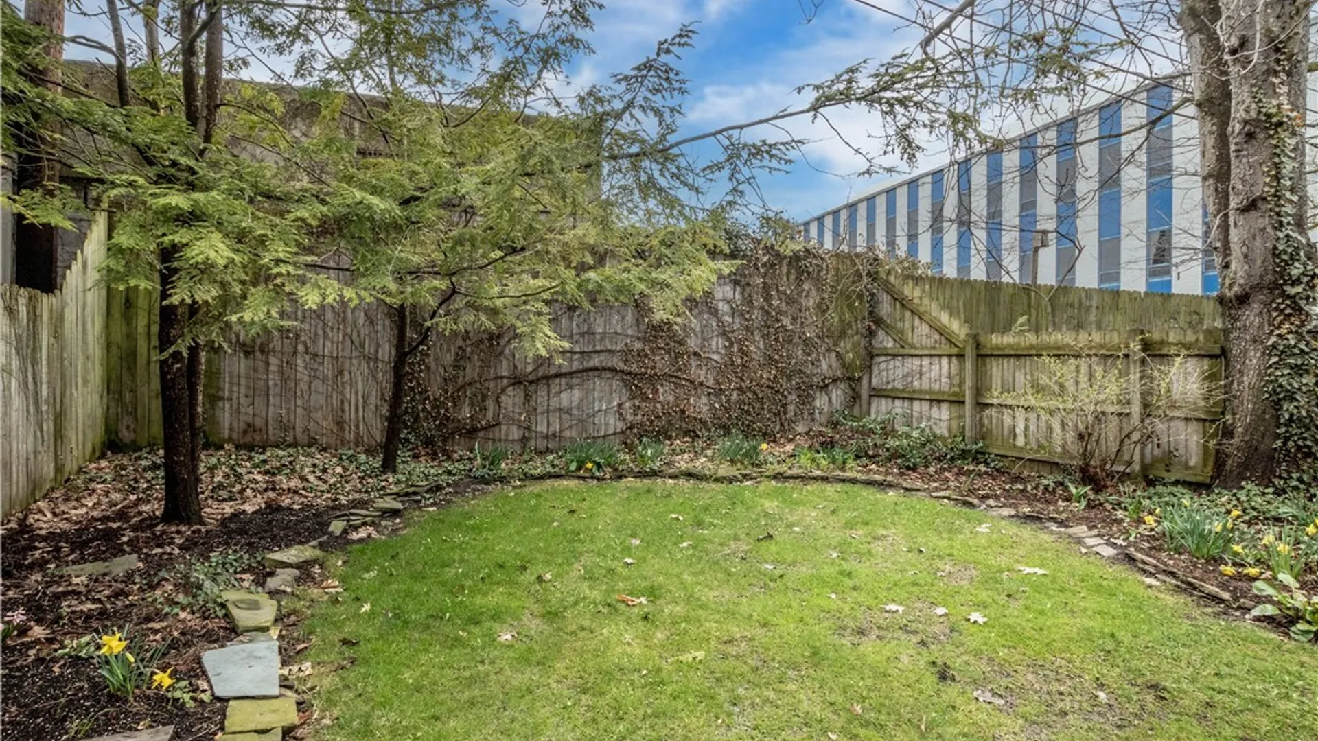 Property at 41 Irving Place, Buffalo, NY 14201 47