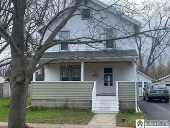 17 Green Street, Dunkirk, NY 14048