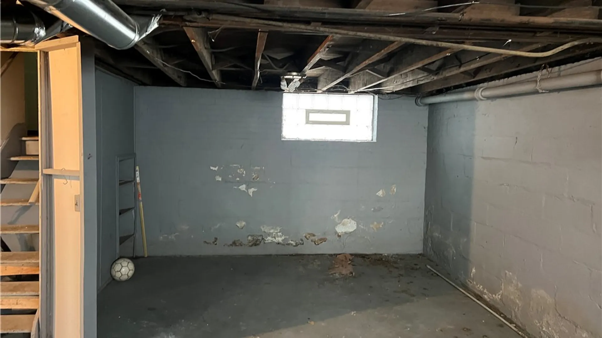 Property at 80 Post Avenue, Rochester, NY 14619 36