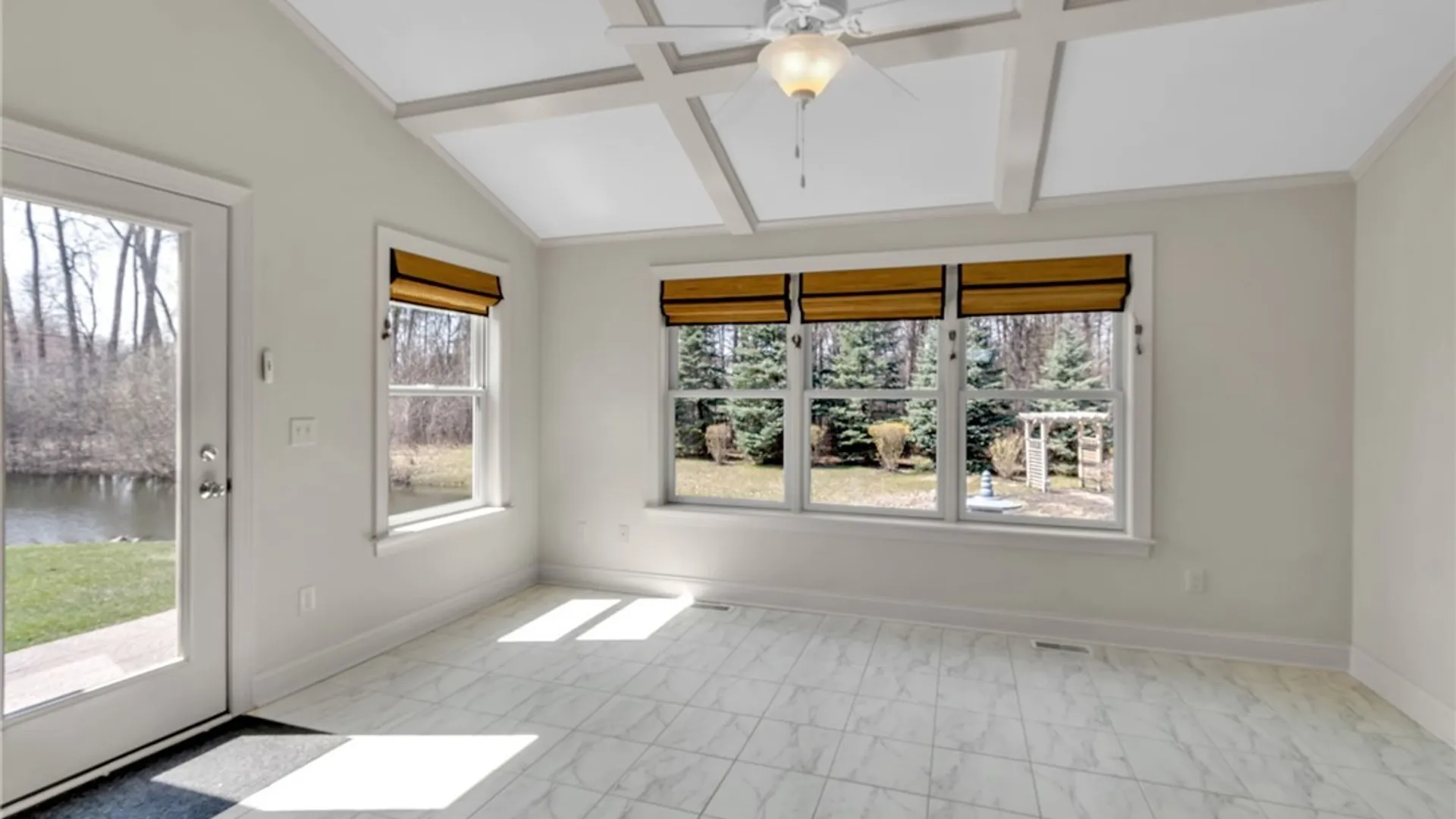 Property at 40 Collins Court, Amherst, NY 14068 16