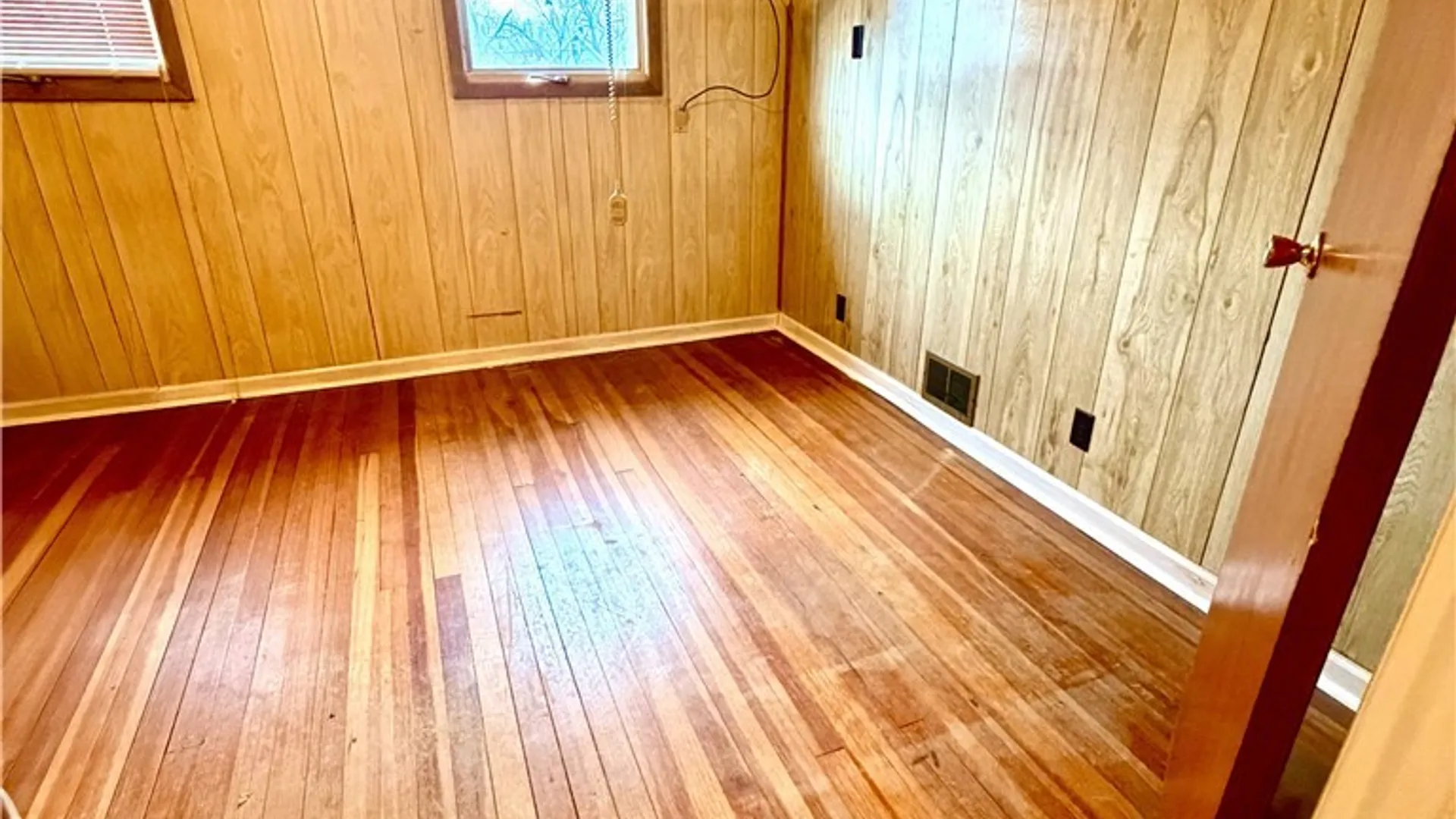 Property at 1847 Weston Avenue, Niagara Falls, NY 14305 11