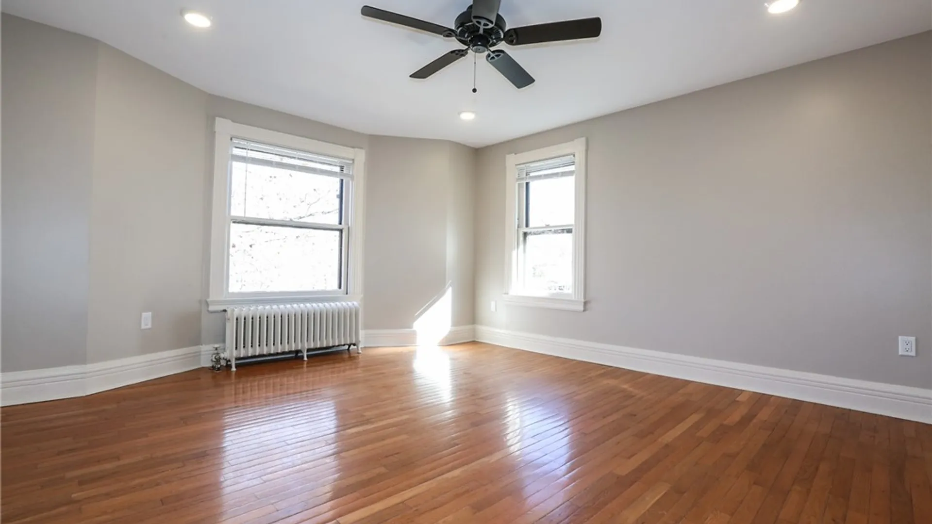 Property at 739 University Avenue, Rochester, NY 14607 5