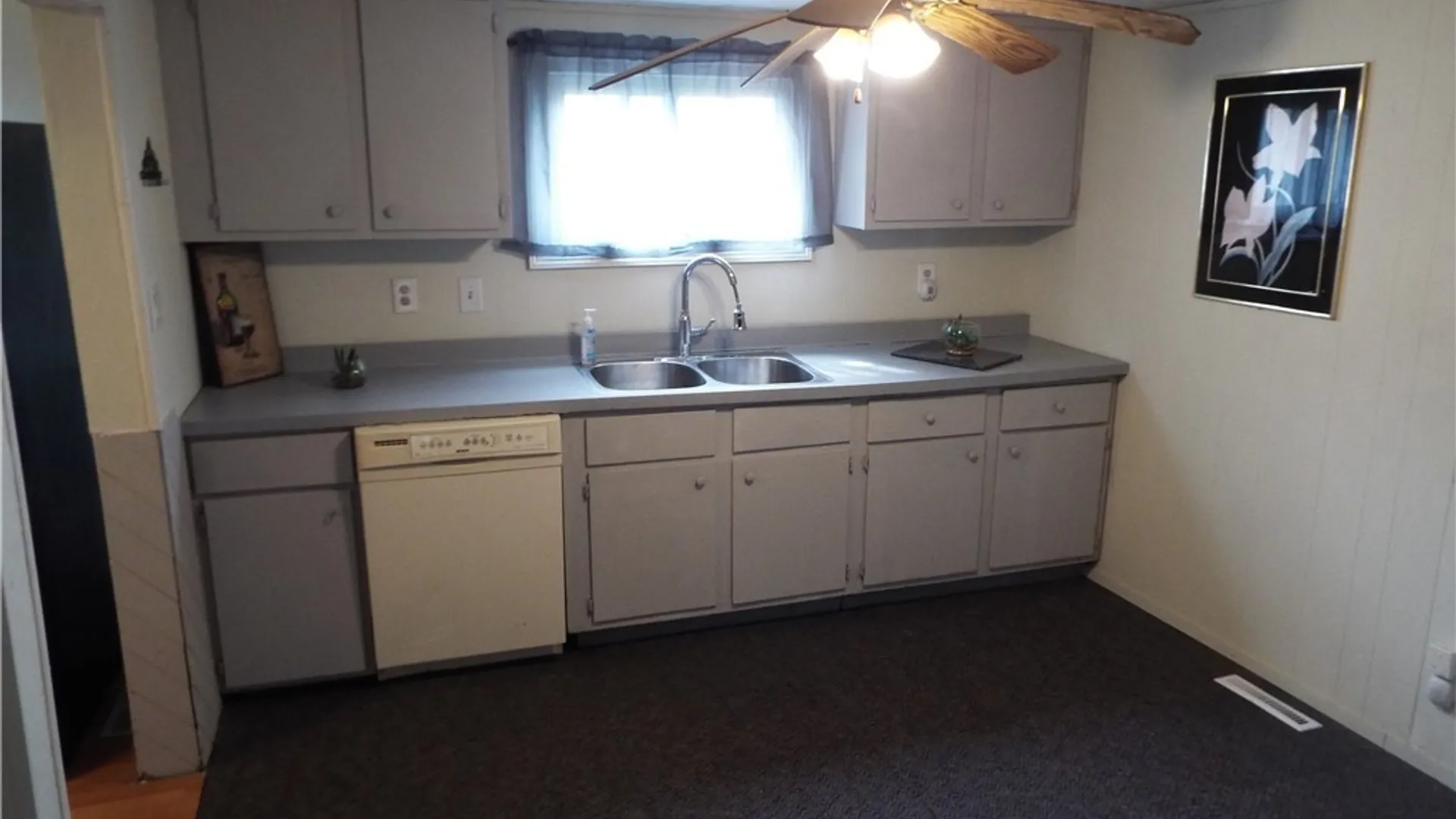 Property at 624 Plymouth Avenue, Salina, NY 13211 3