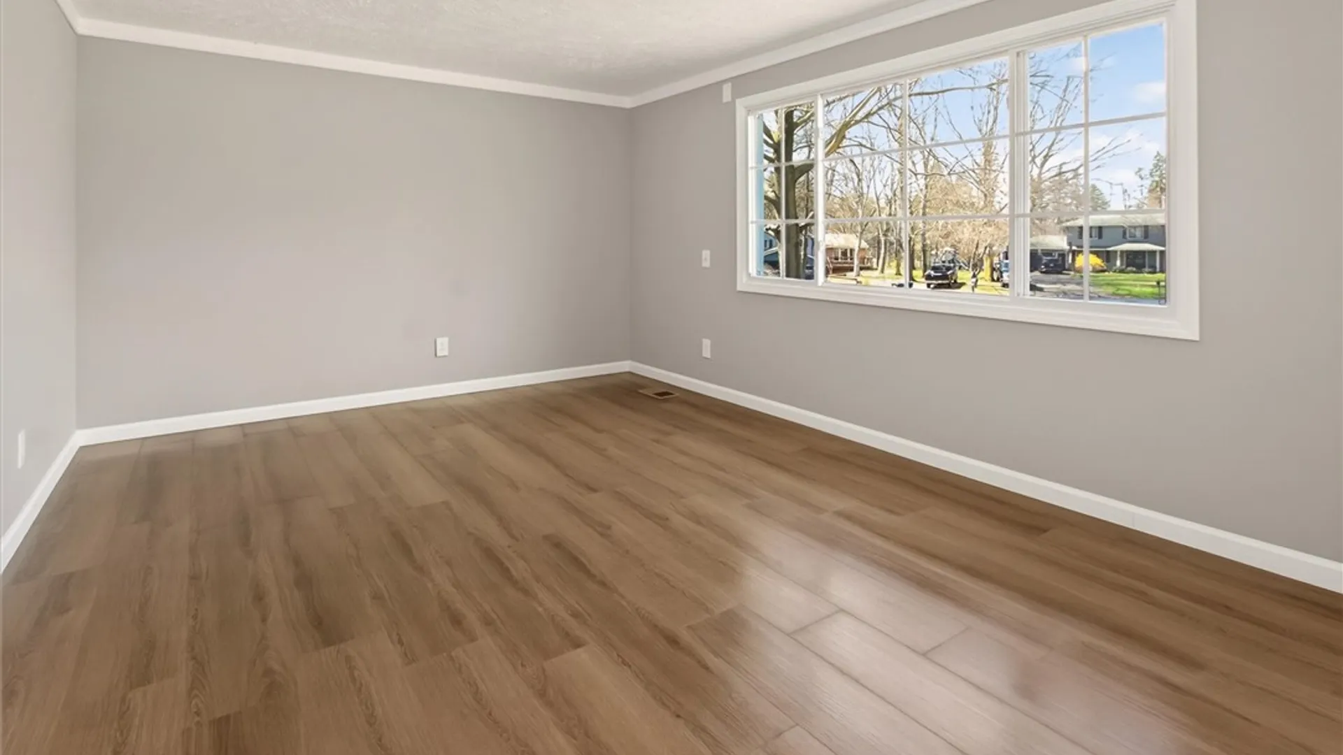 Property at 639 Ironwood Circle, Webster, NY 14580 31
