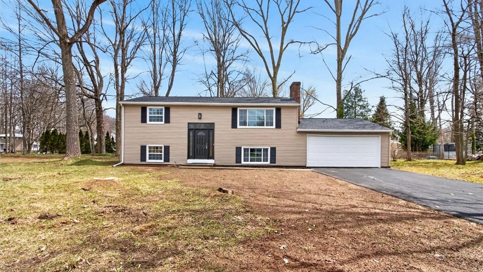 Property at 639 Ironwood Circle, Webster, NY 14580 5