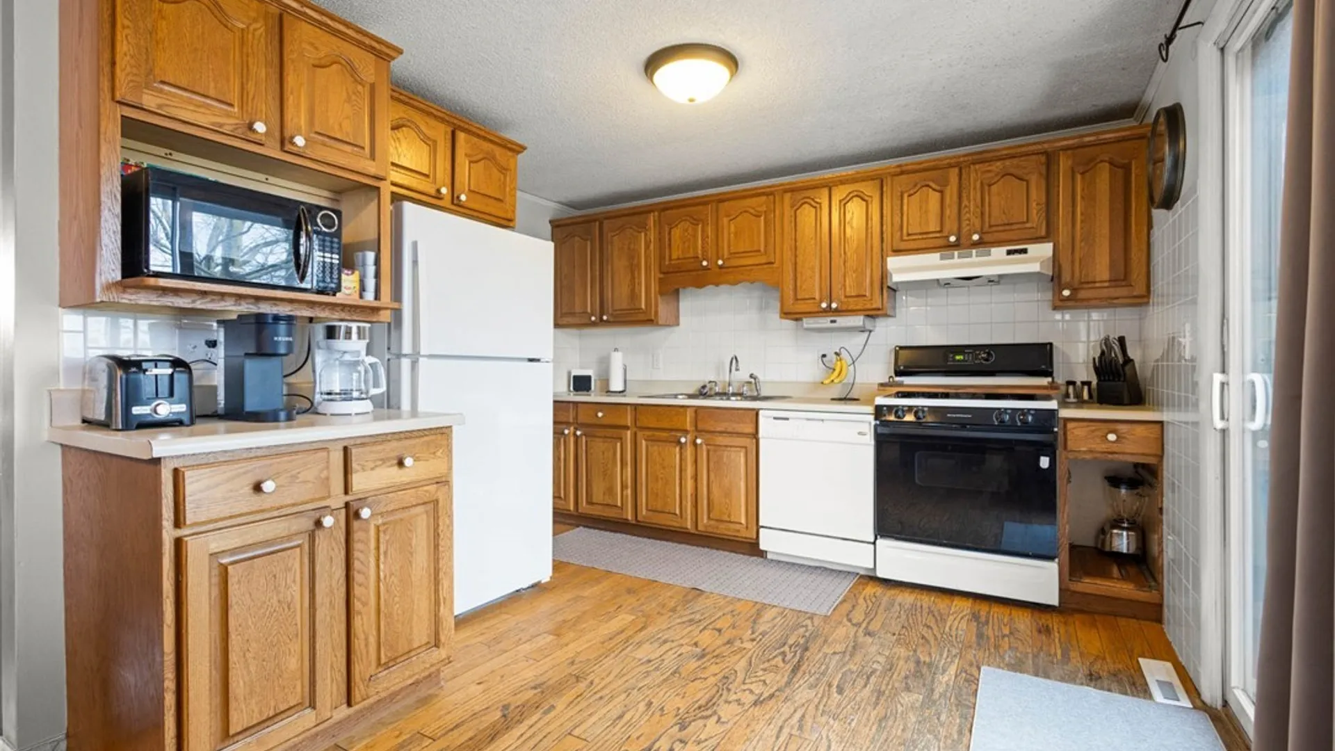 Property at 106 Olanta Street, Lancaster, NY 14043 12