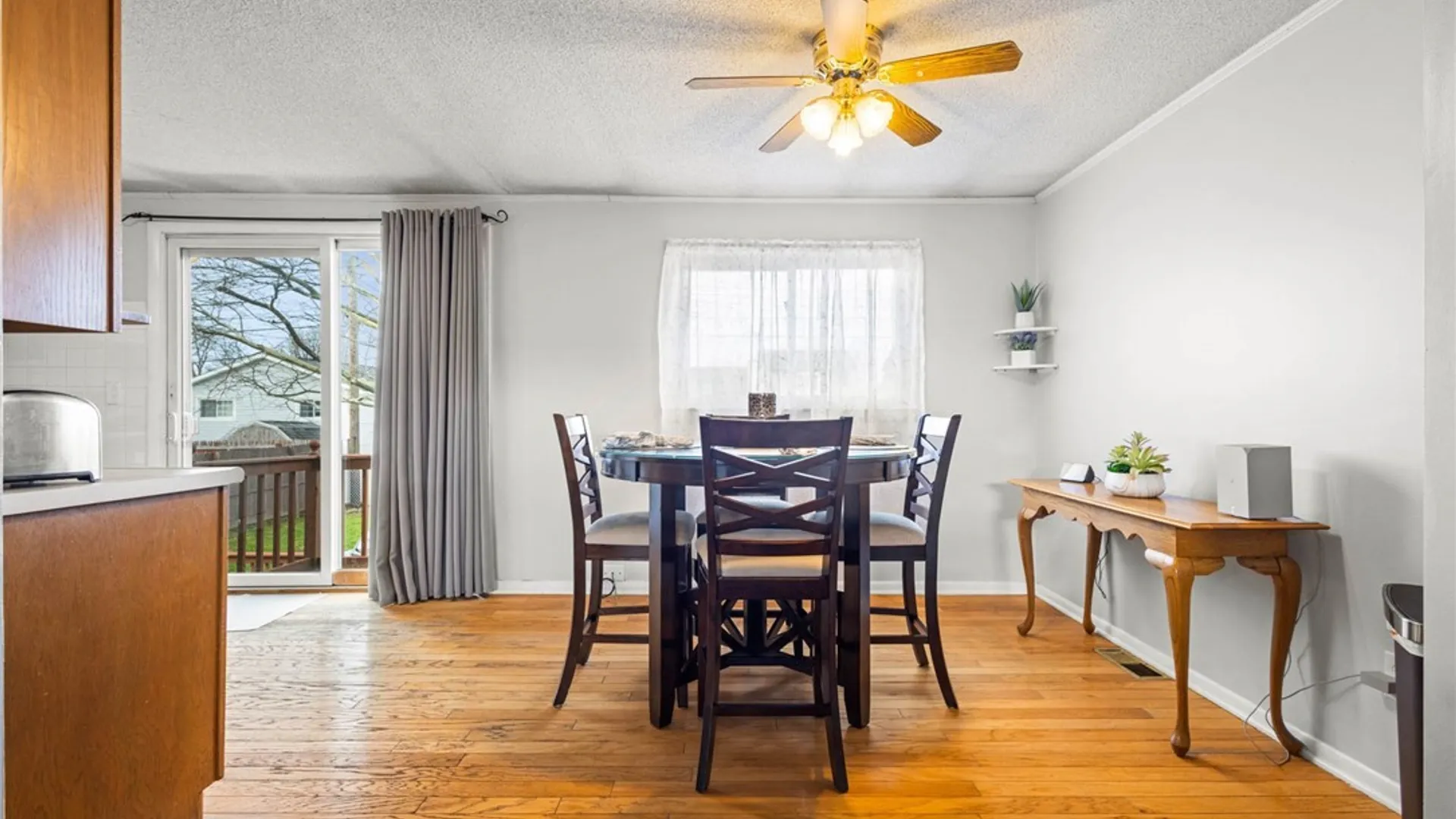 Property at 106 Olanta Street, Lancaster, NY 14043 15