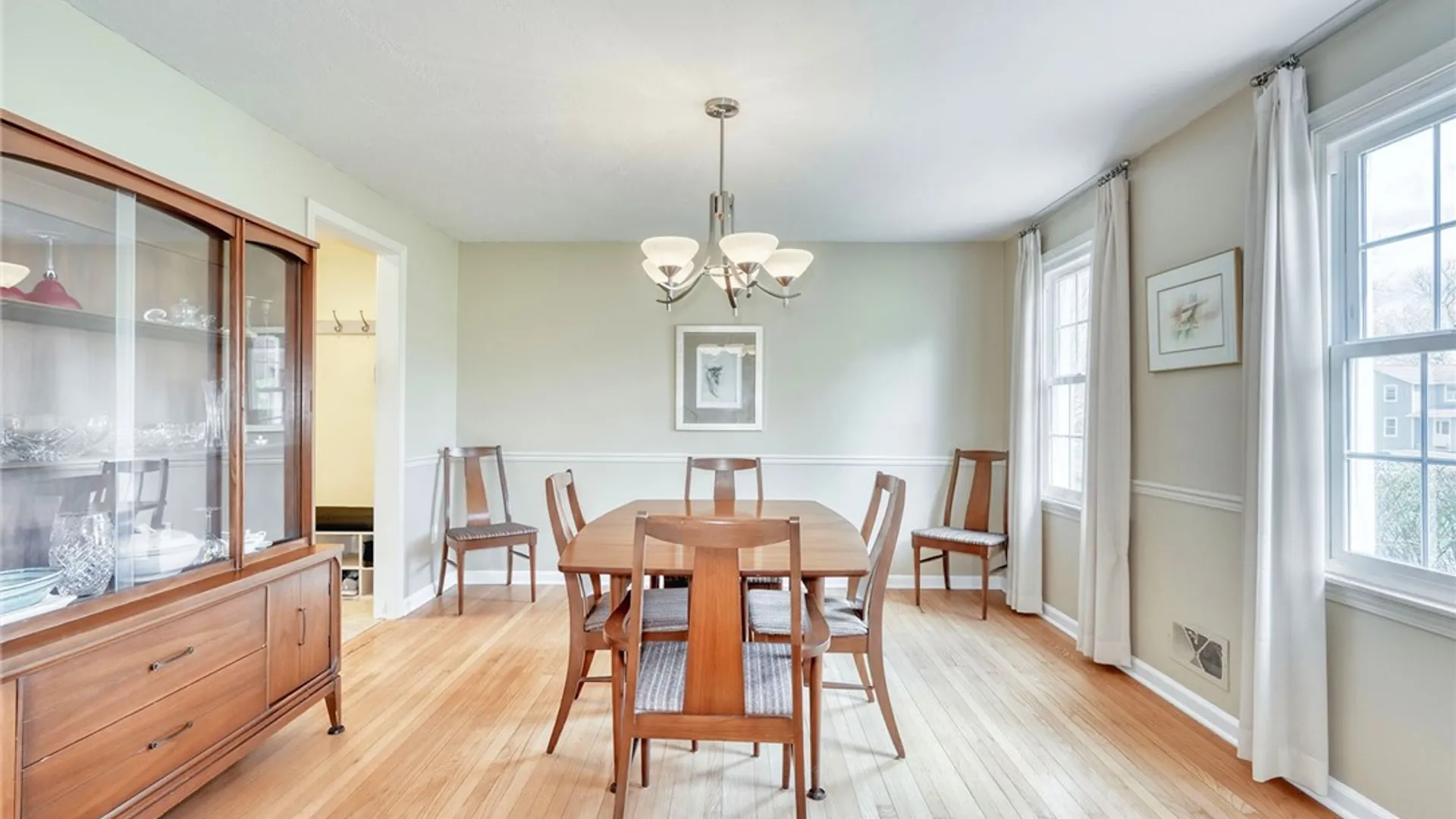 Property at 9 Burncoat Way, Pittsford, NY 14534 10