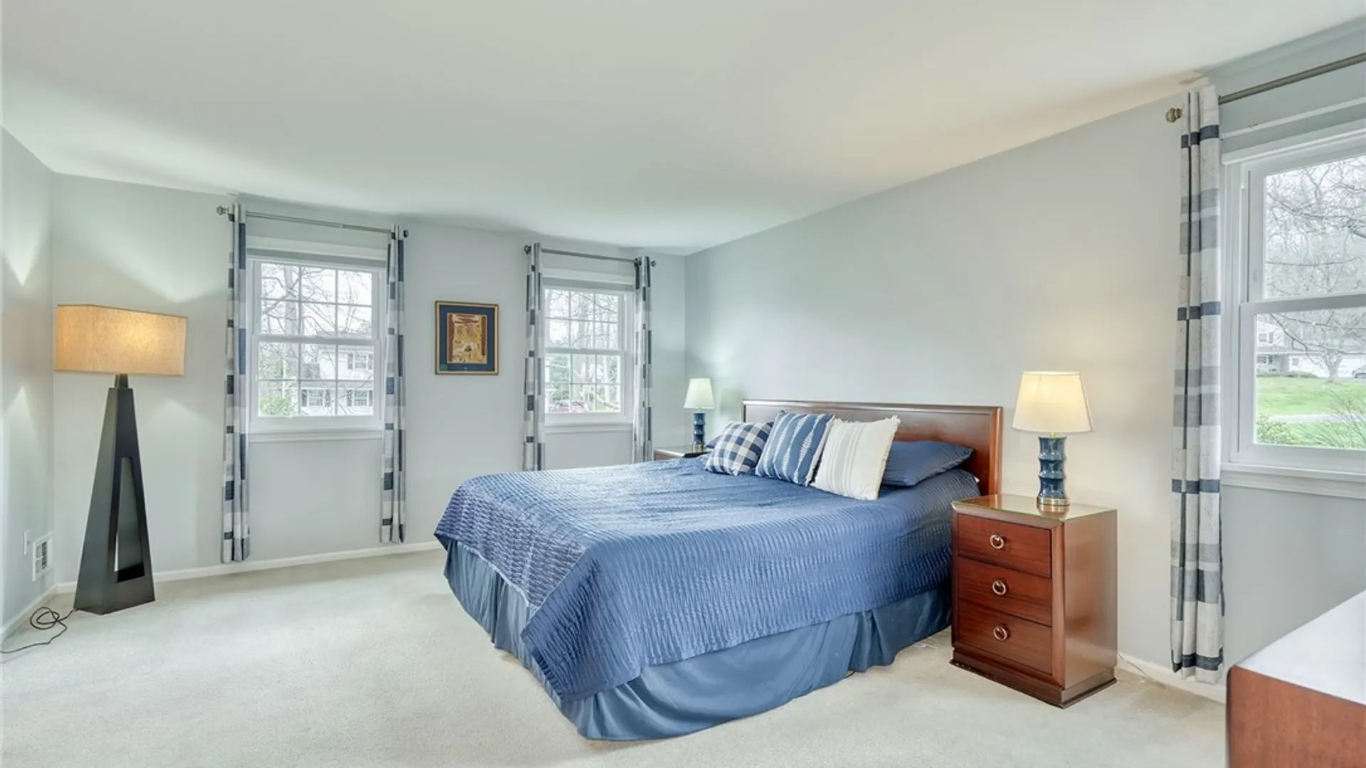 Property at 9 Burncoat Way, Pittsford, NY 14534 33